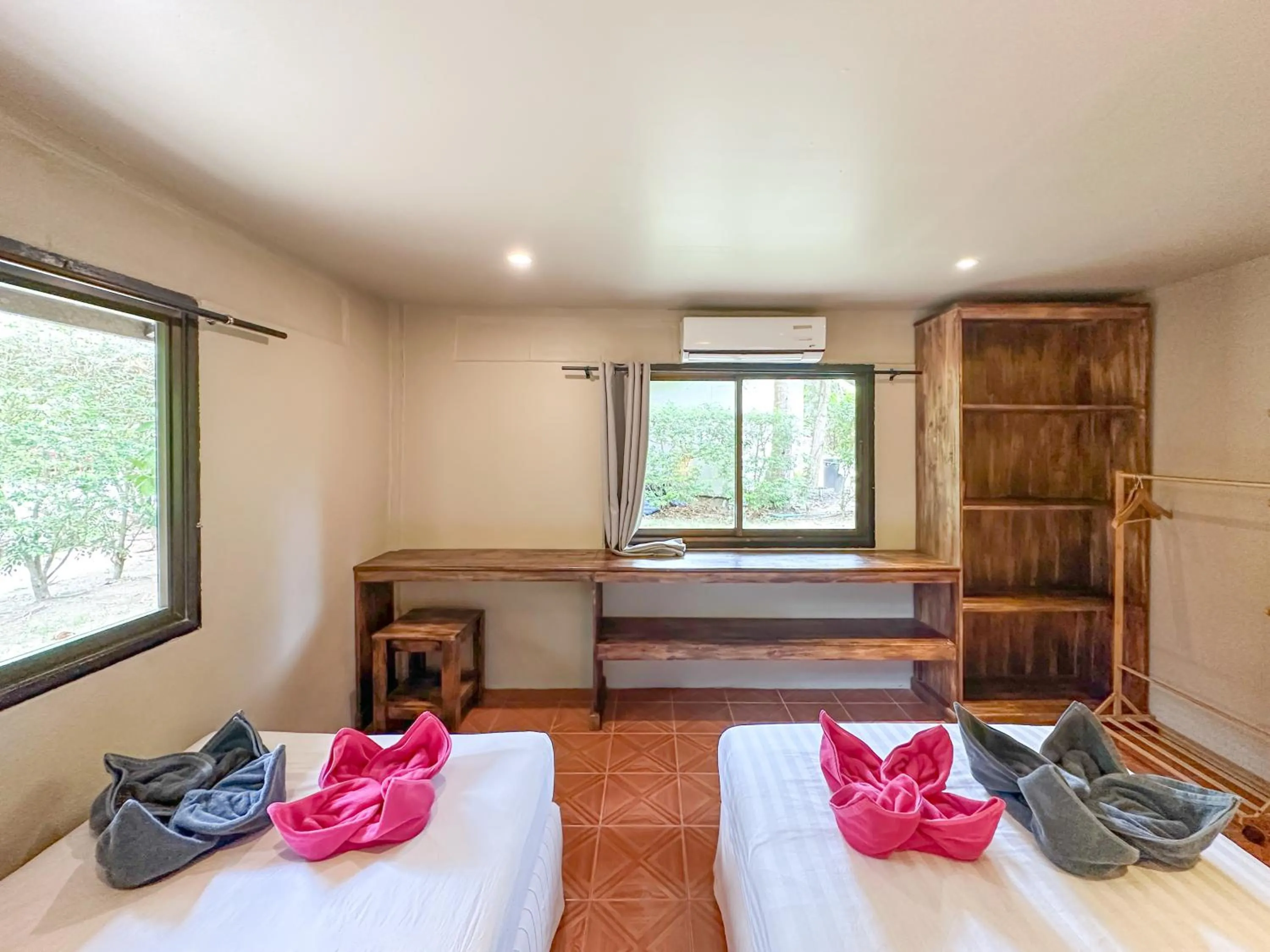 Bed in Seetanu Bungalows