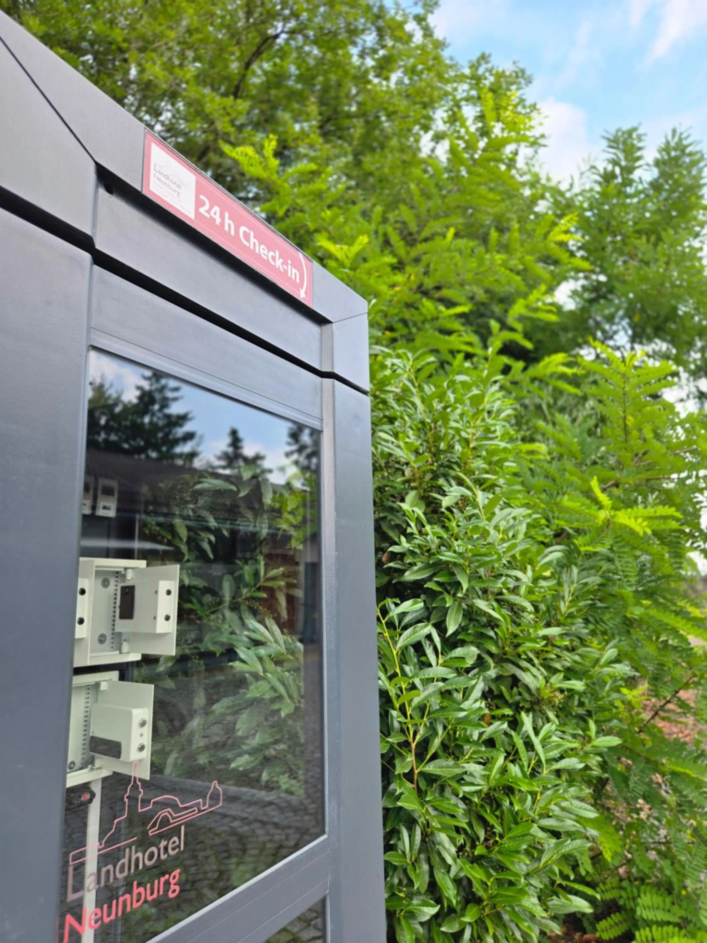 Property building in Landhotel-Neunburg