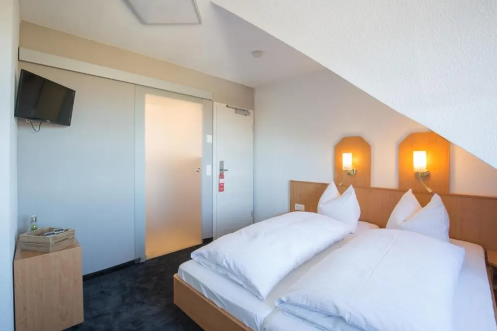 Bed in Hotel Strandräuber