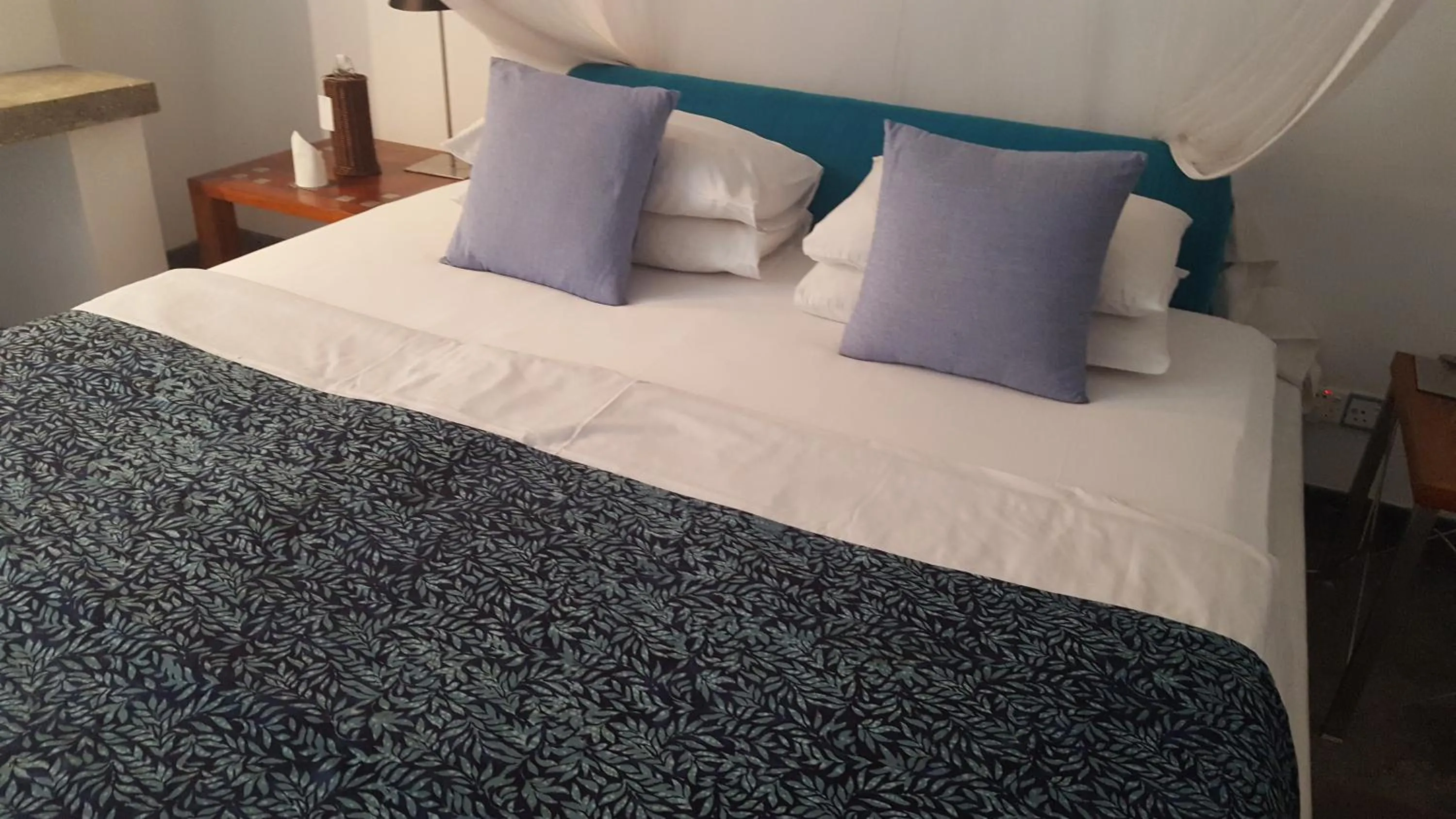 Bedroom, Bed in Apa Villa Thalpe