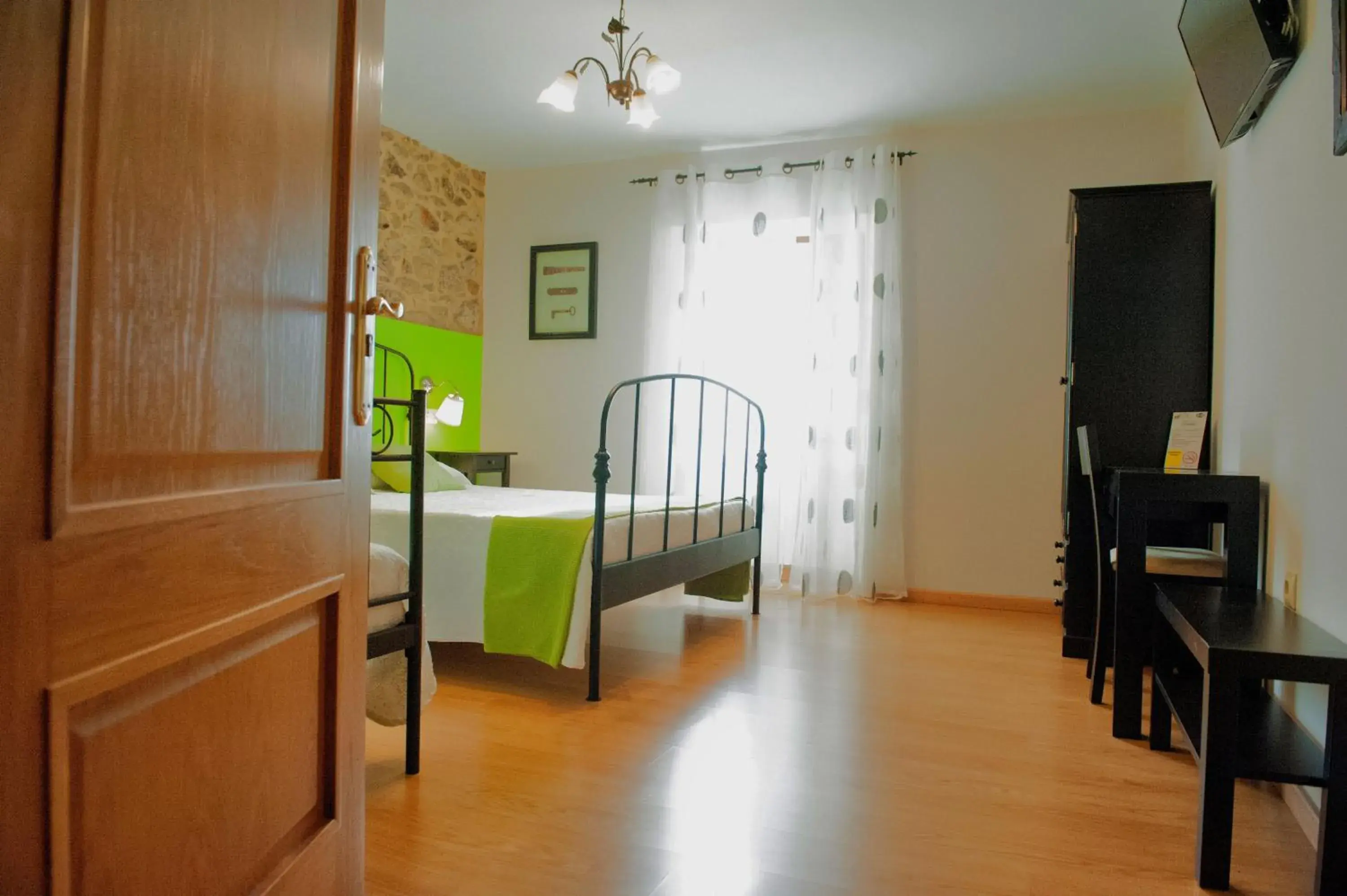 Superior Double Room with Garden View in A Casa do Folgo Turismo Rural Superior Double Room with Garden View in A Casa do Folgo Turismo Rural