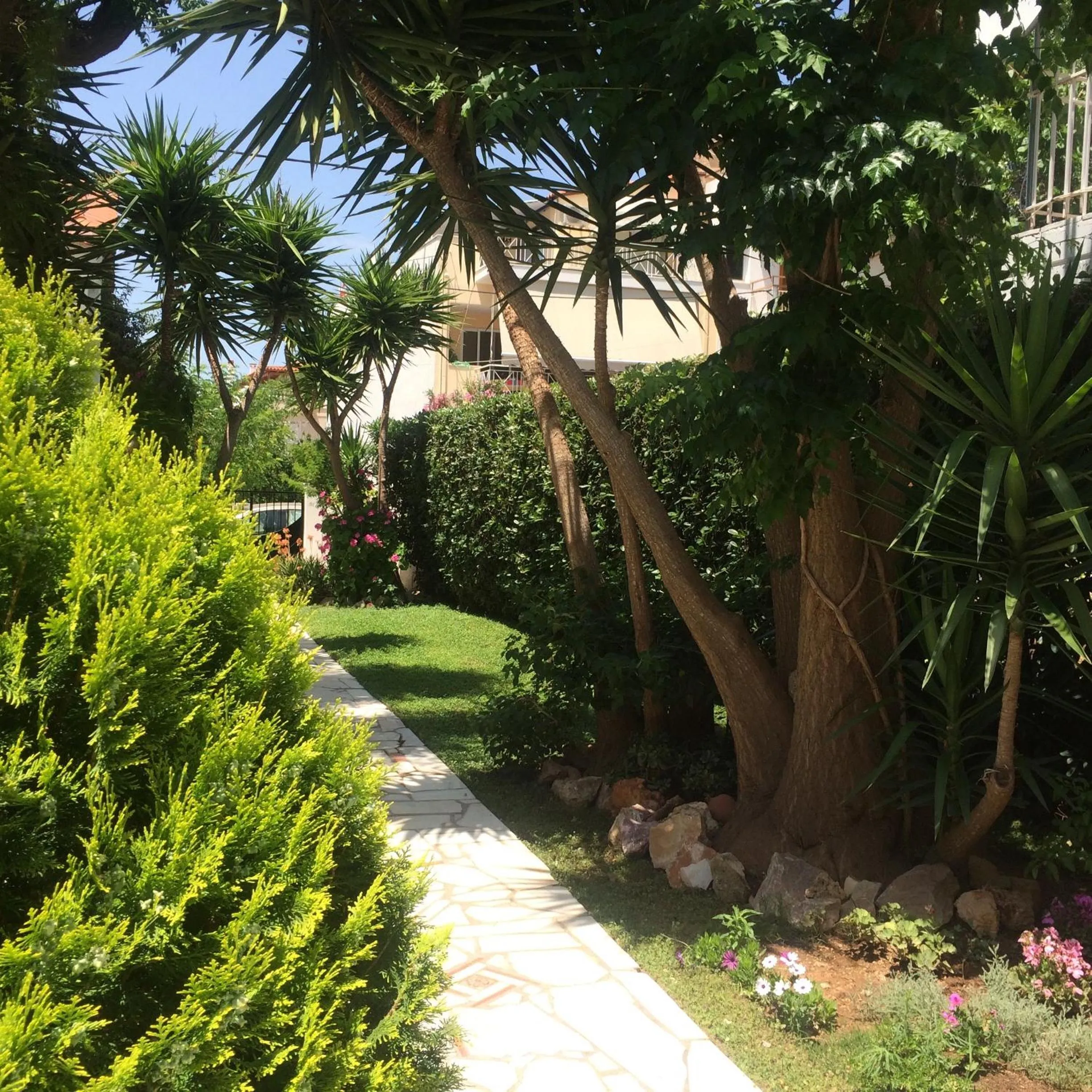 Garden in Villa Belmar Self-Catered Apartments