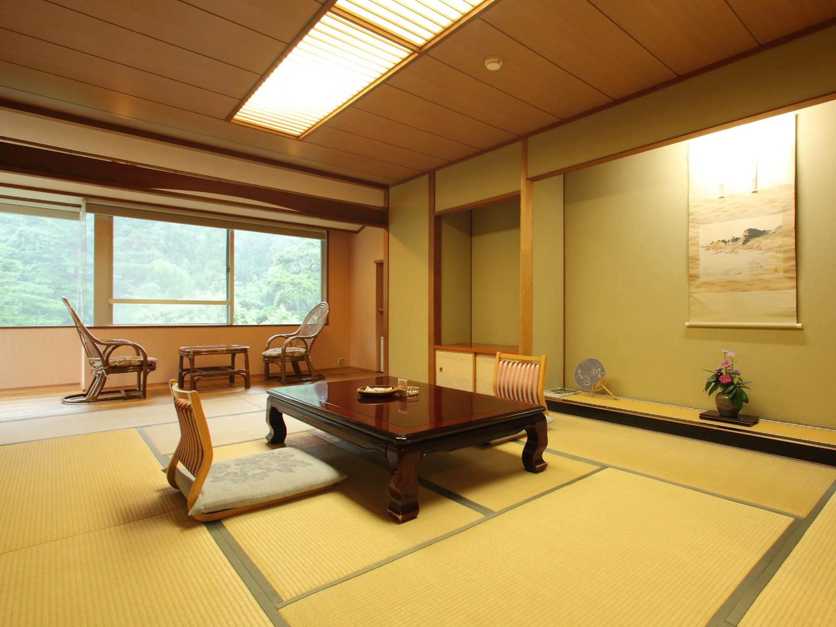 Photo of the whole room in Choseikan