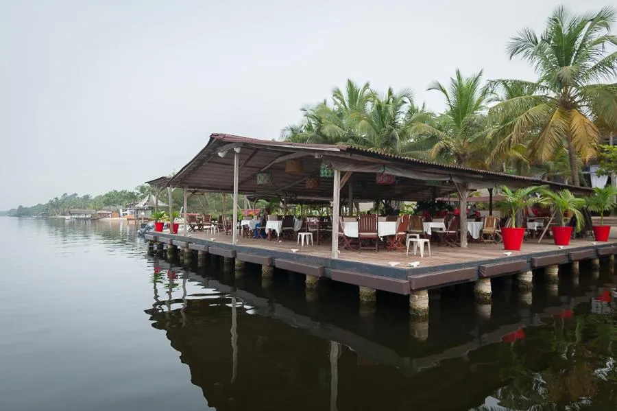 Restaurant/places to eat in Hotel Coucoue Lodge