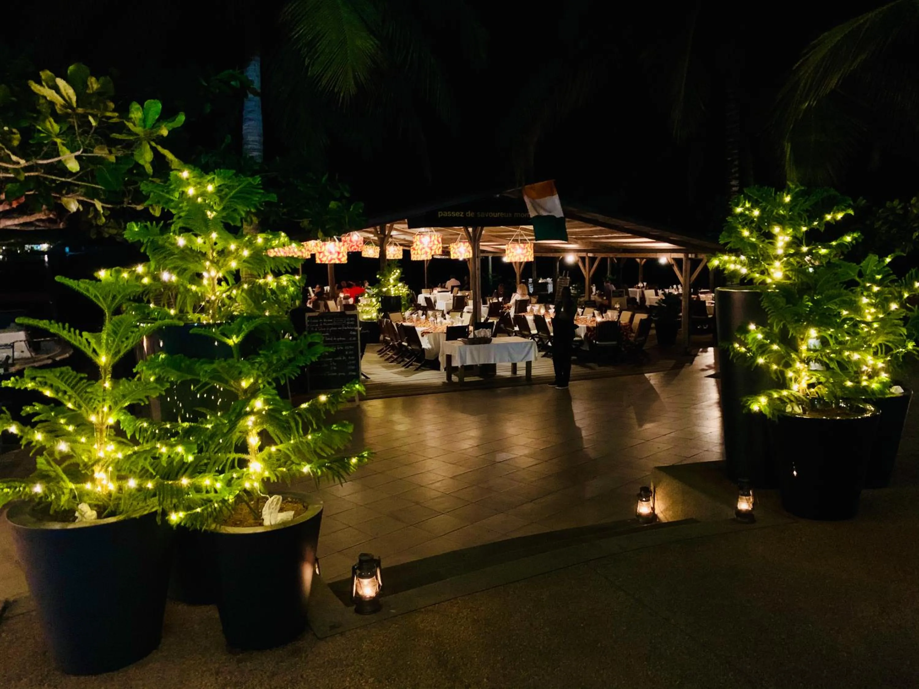 Restaurant/places to eat in Hotel Coucoue Lodge