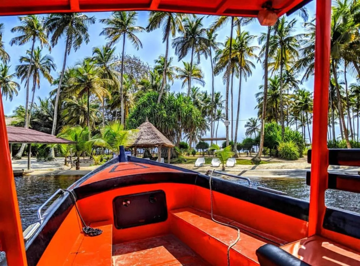 River view in Hotel Coucoue Lodge