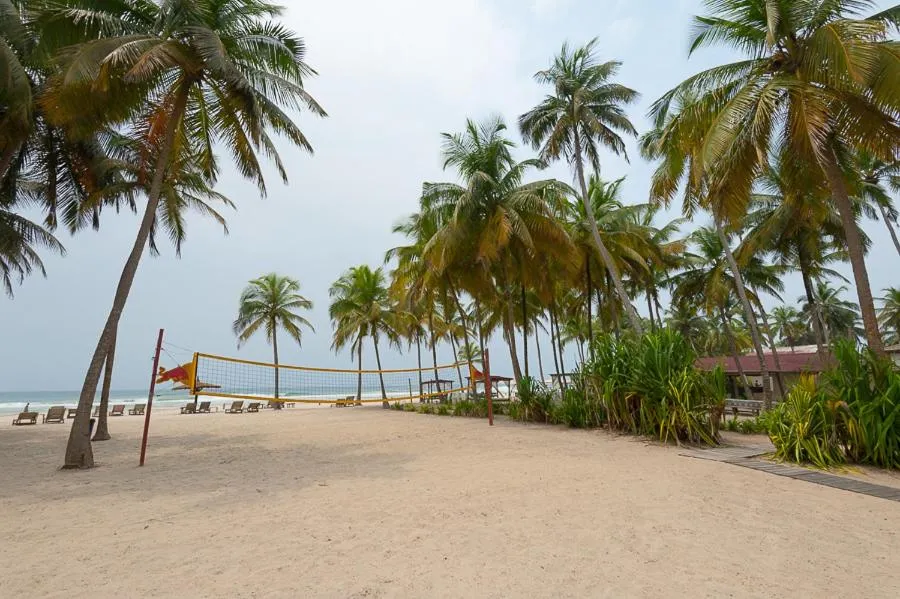 Beach in Hotel Coucoue Lodge