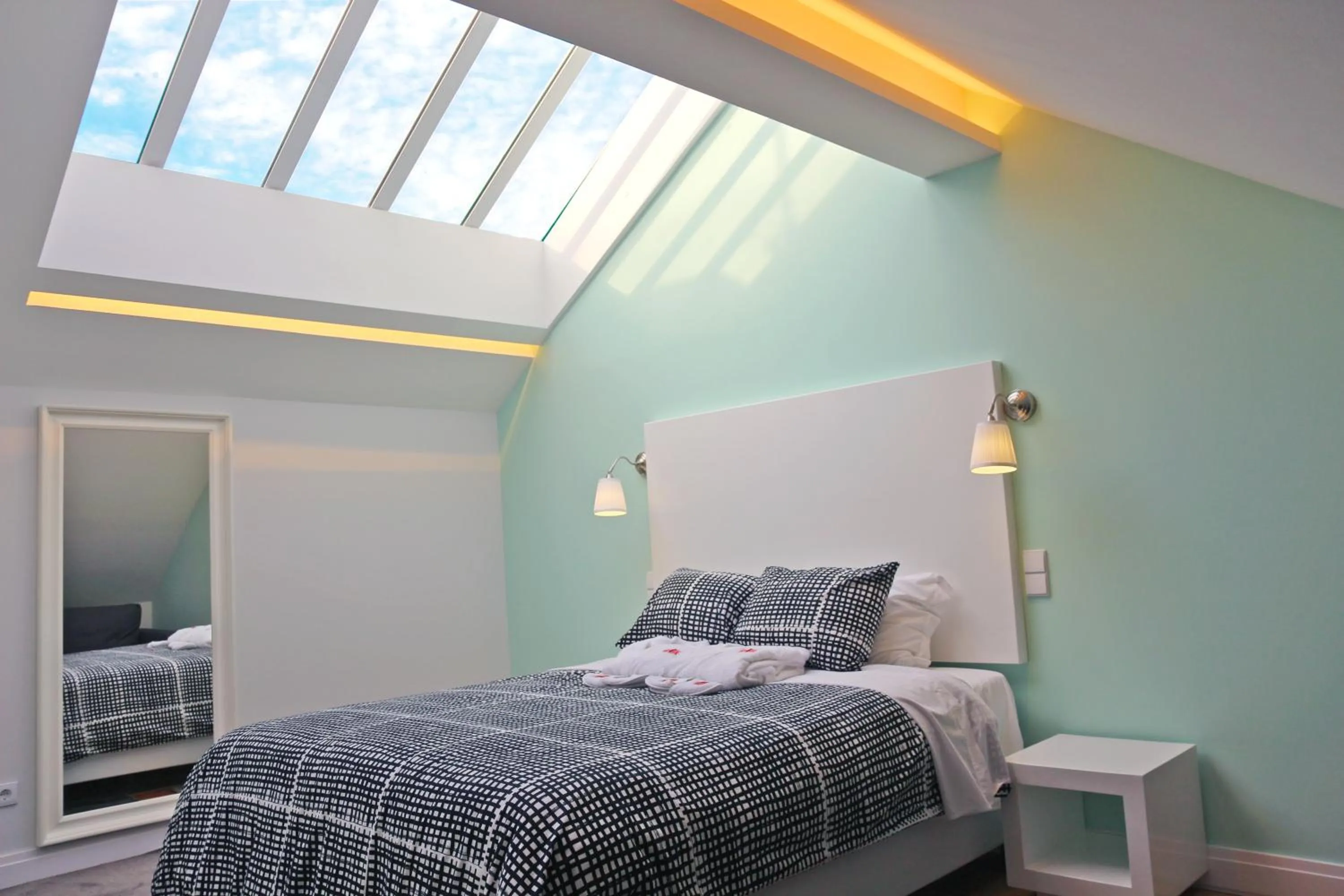 Day, Bed in Lisbon Colours Bairro Alto Apartments