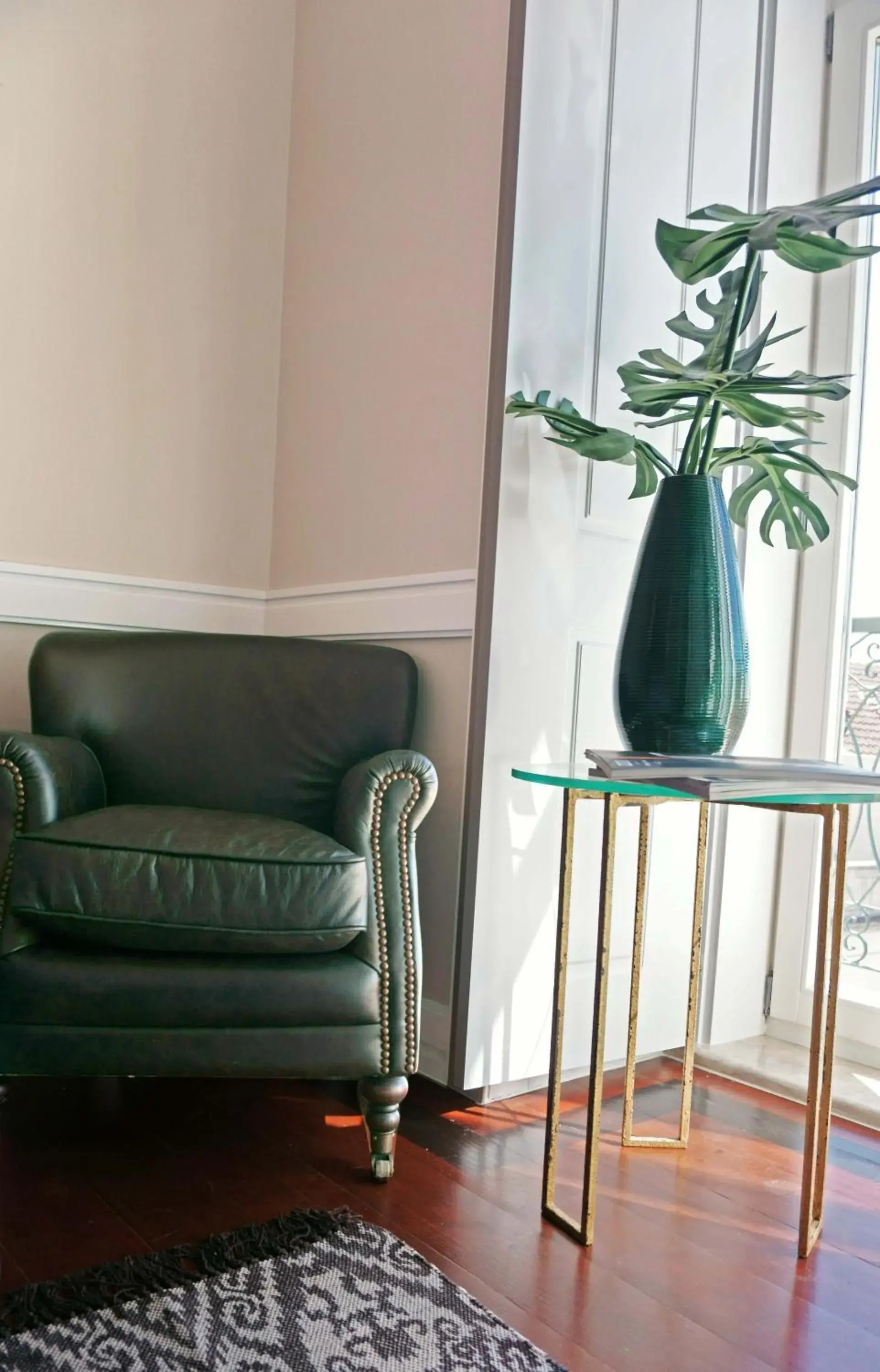 Superior Two-Bedroom Apartment in Lisbon Colours Bairro Alto Apartments Superior Two-Bedroom Apartment in Lisbon Colours Bairro Alto Apartments