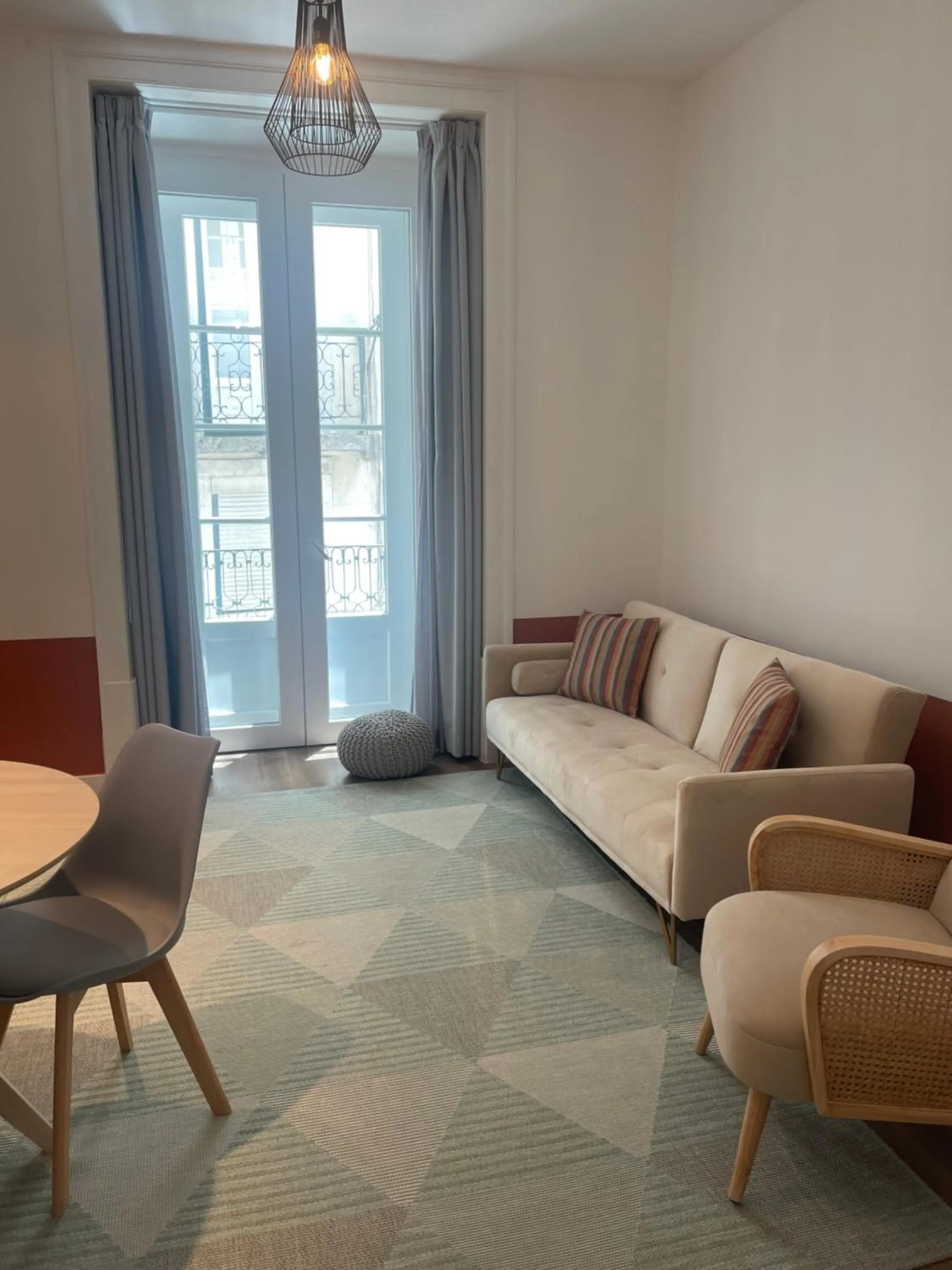 Living room, Bed in Lisbon Colours Bairro Alto Apartments