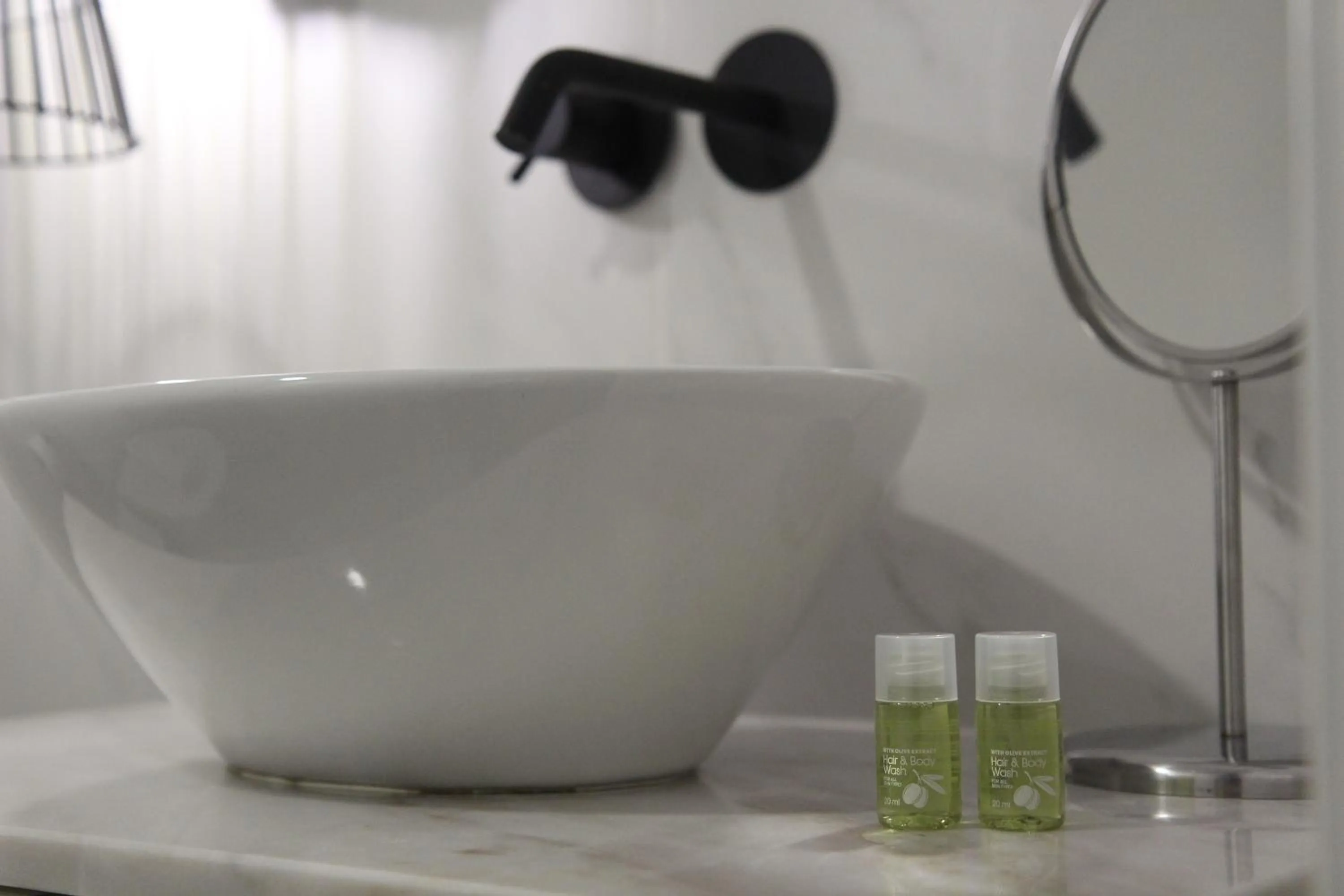 Bathroom in Lisbon Colours Bairro Alto Apartments