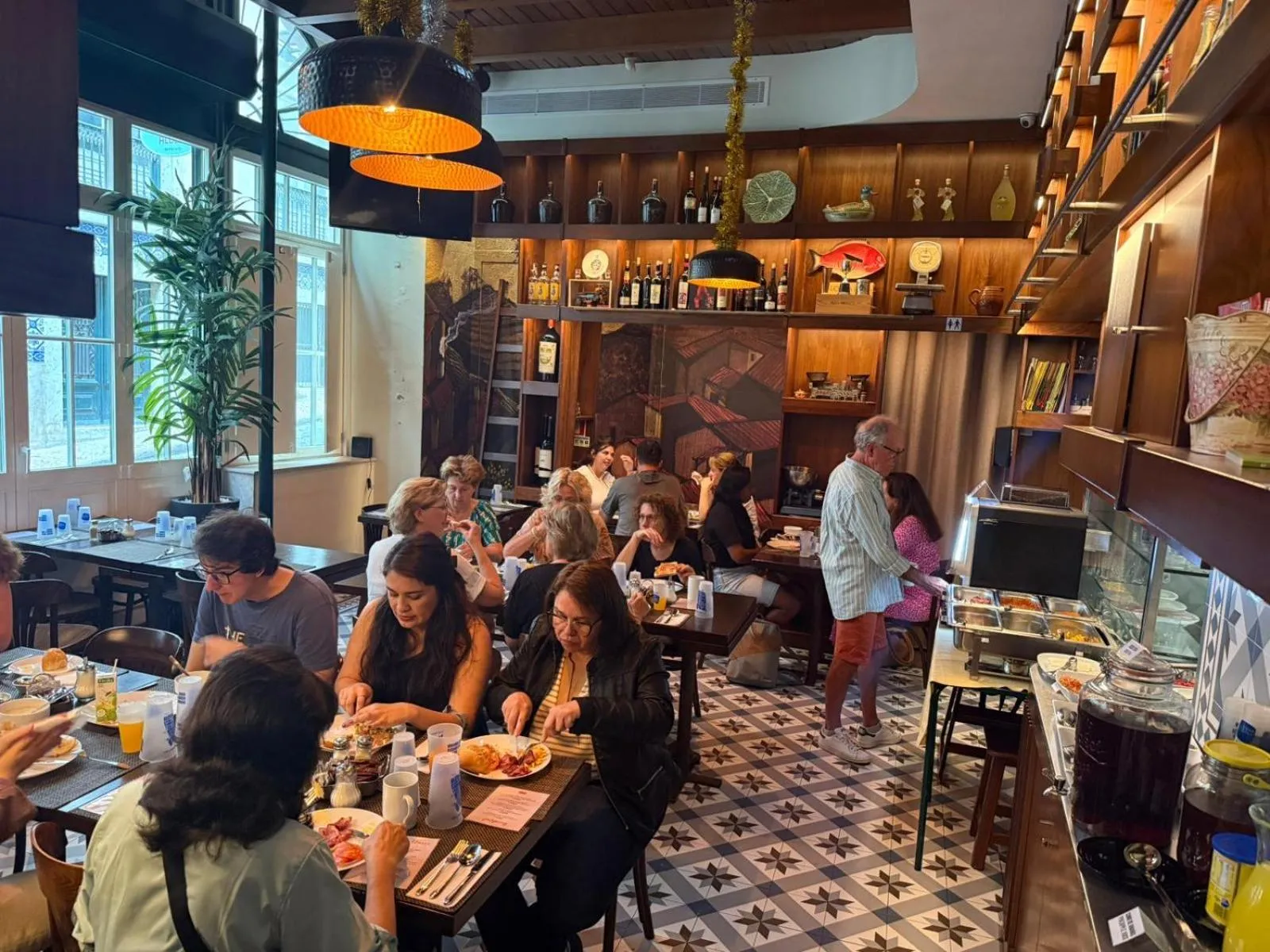 Breakfast in Lisbon Colours Bairro Alto Apartments