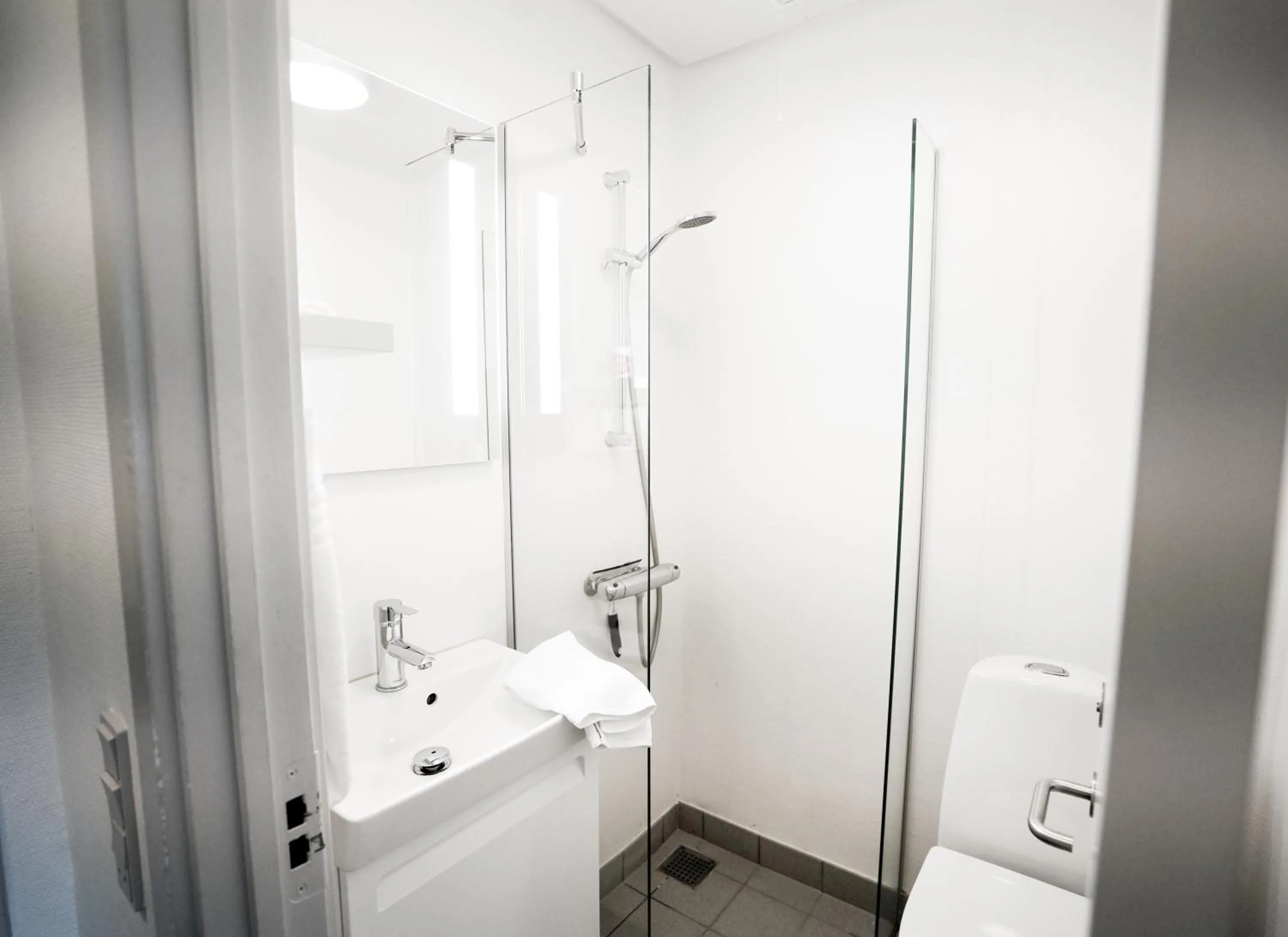 Bathroom in Hotel Juelsminde Strand