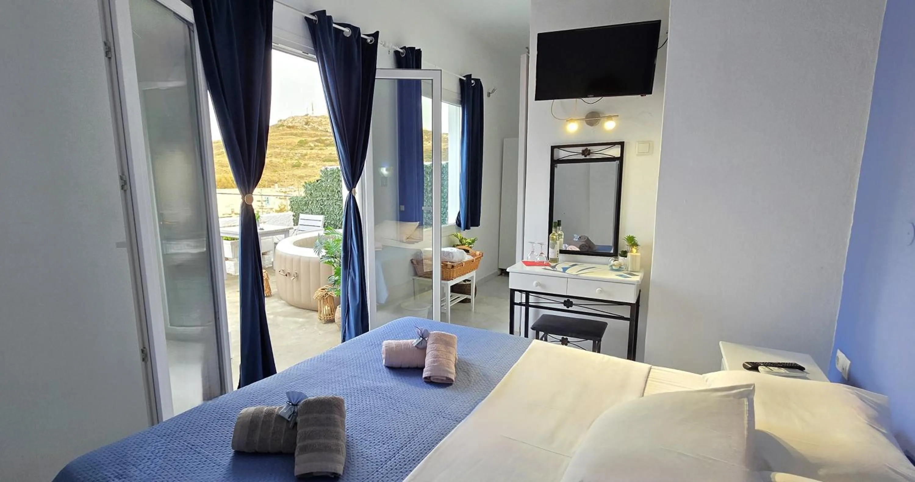 Bed in Syros Holidays