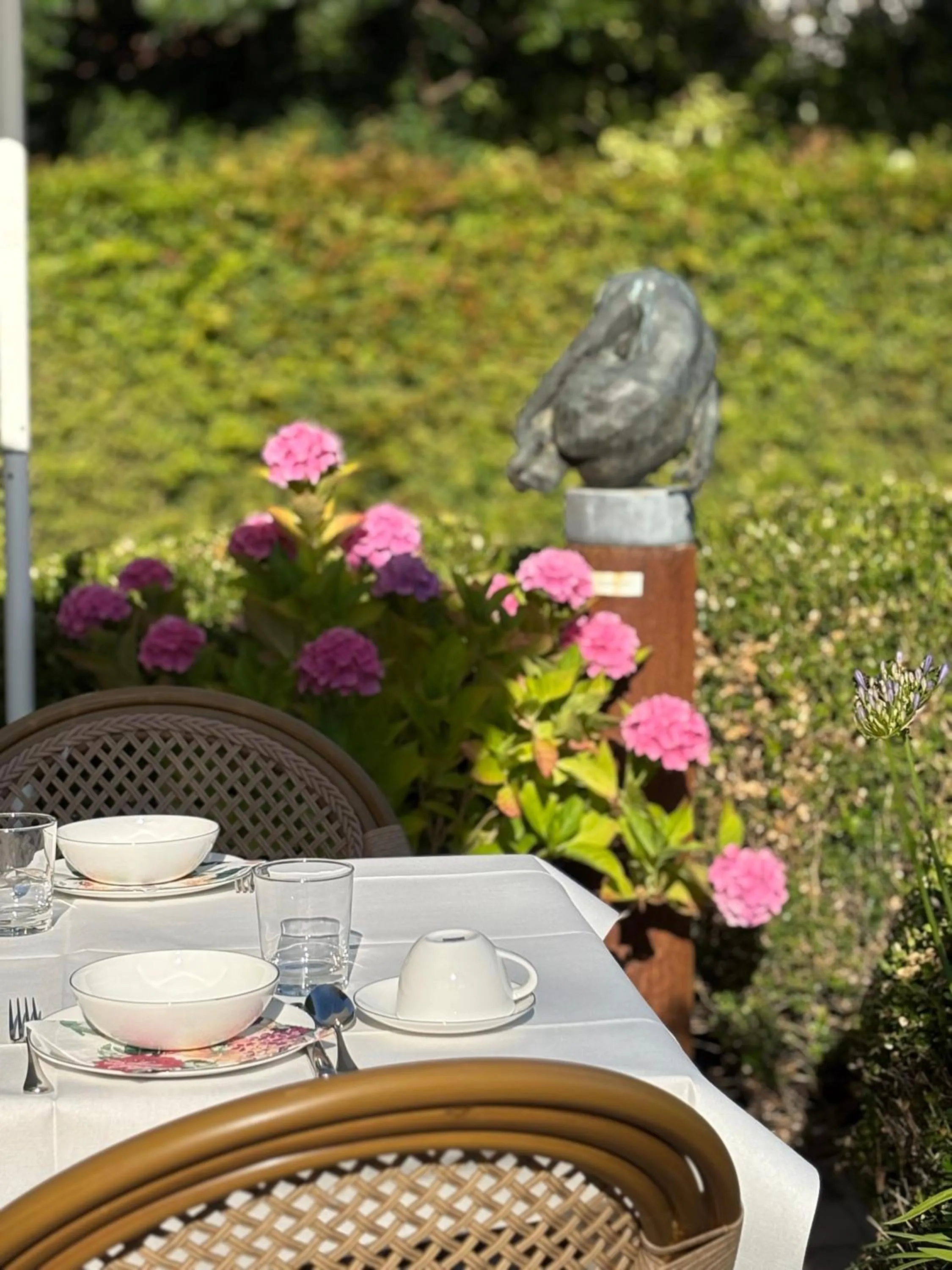 Garden view in B&B 't Kasteel & 't Koetshuys