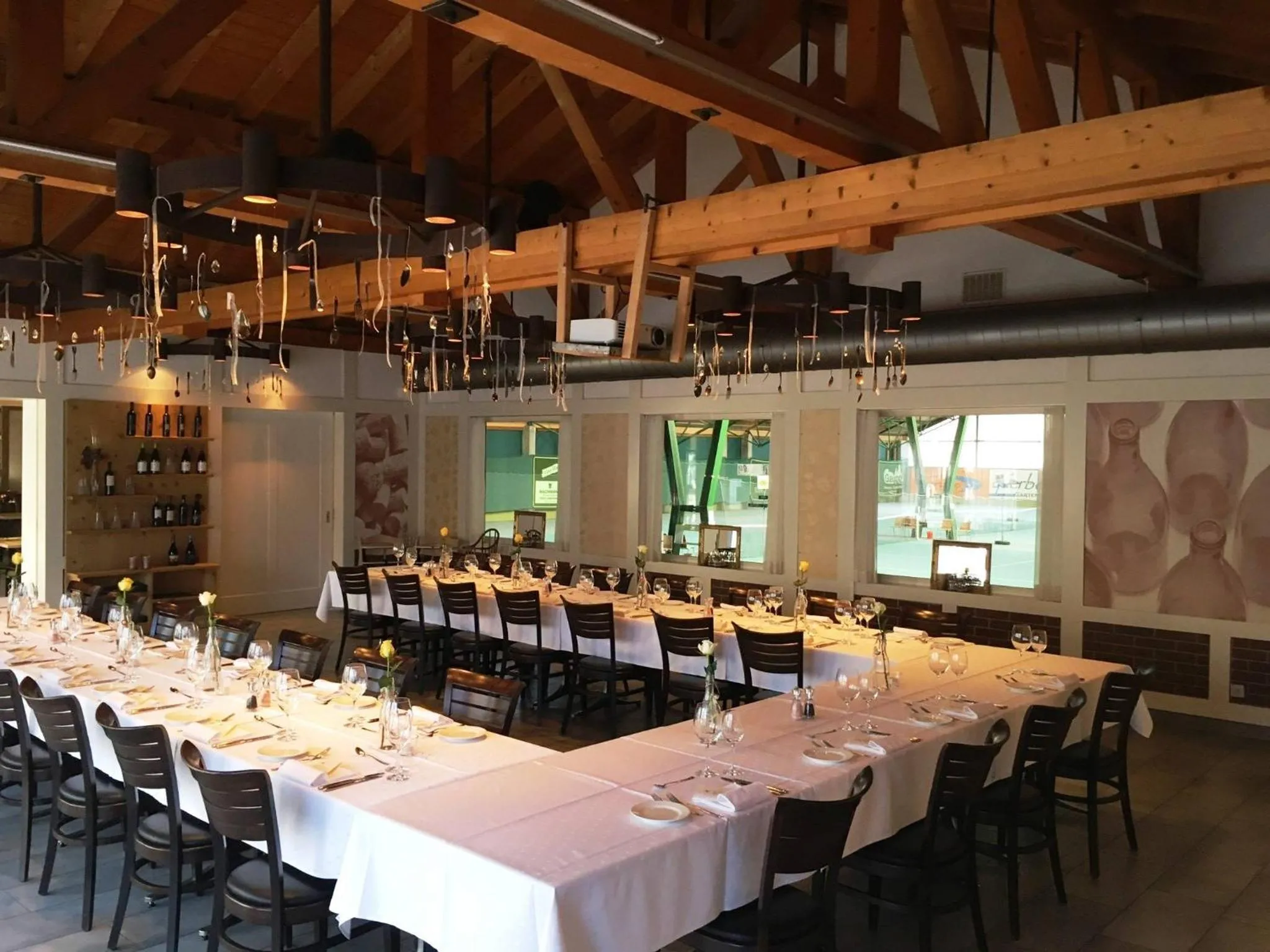 Food and drinks in Hotel Sportcenter Fünf Dörfer AG