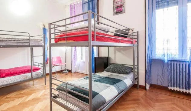 Bed in Central Hostel Milano