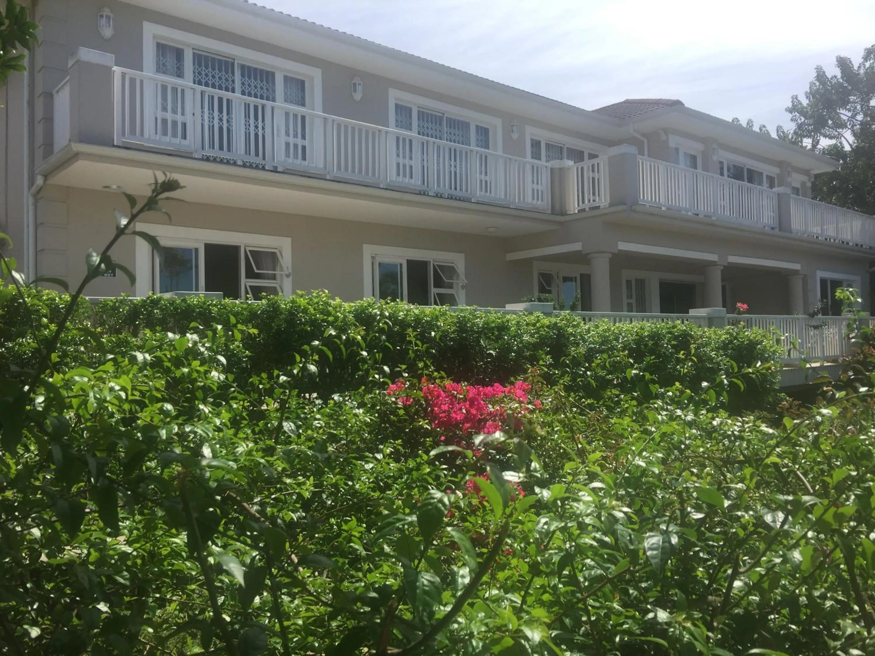 Property building in Seaview Manor Exquisite Bed & Breakfast