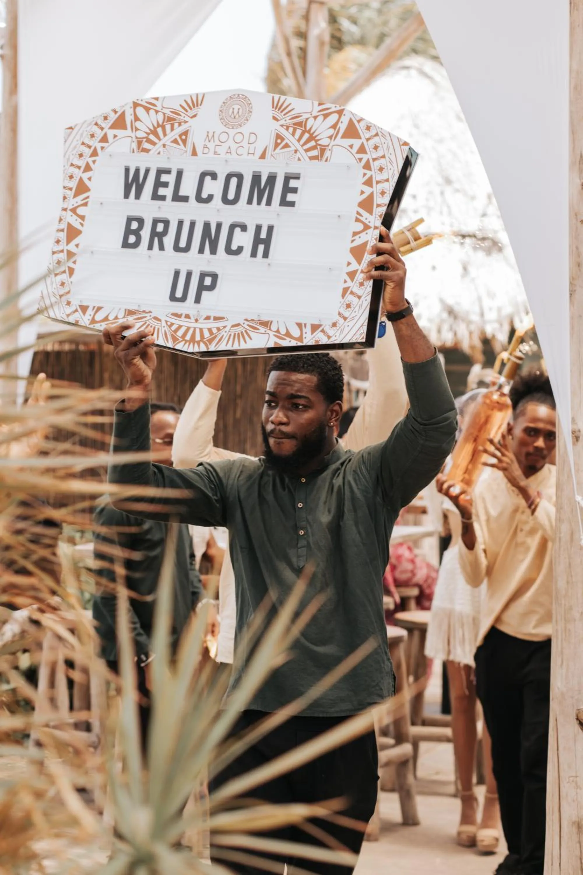 Restaurant/places to eat in Kontiki Beach Resort