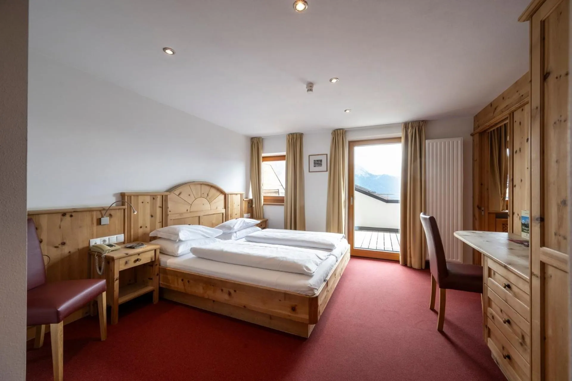 Bedroom, Bed in Berghotel Schlemmer