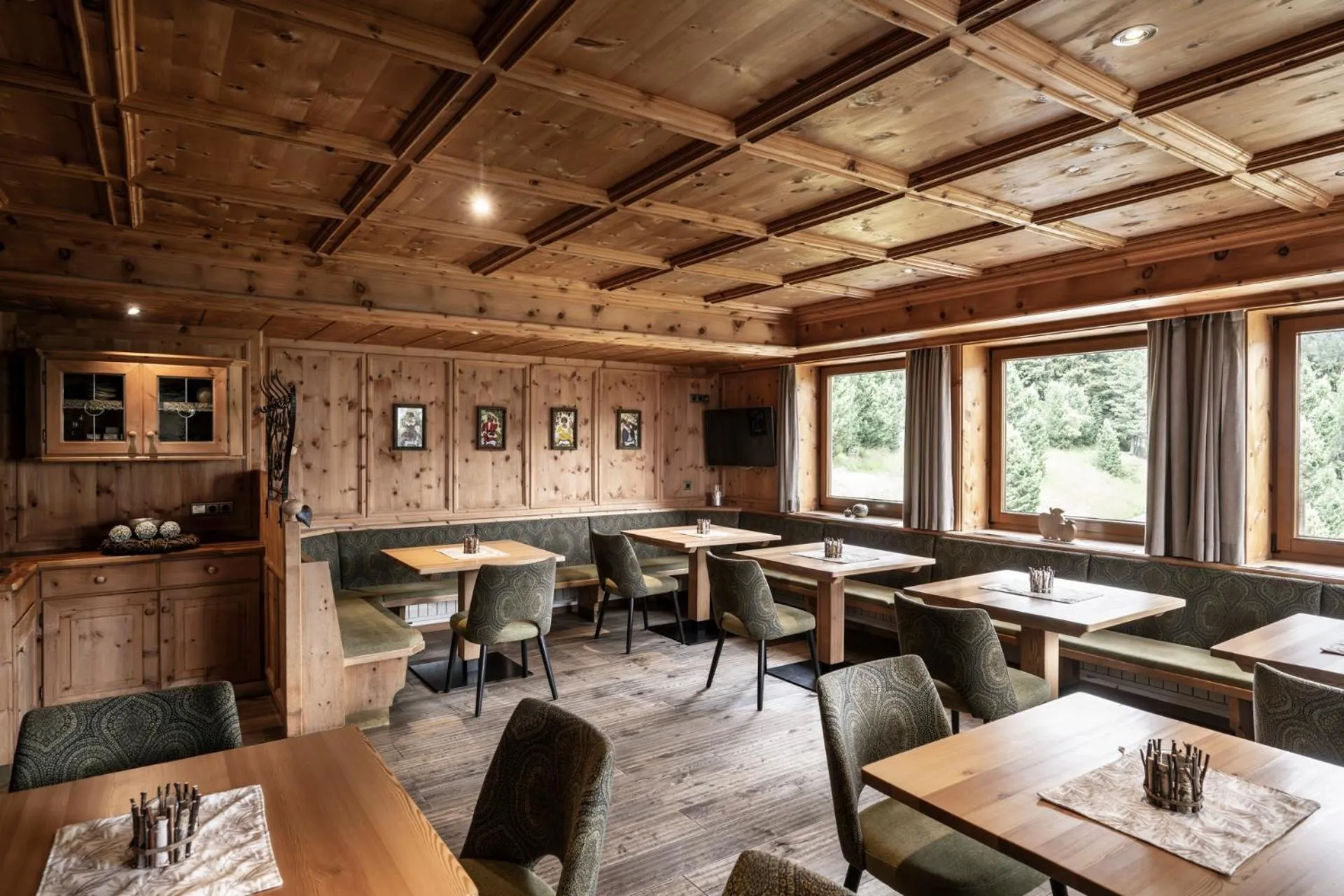 Restaurant/places to eat in Berghotel Schlemmer