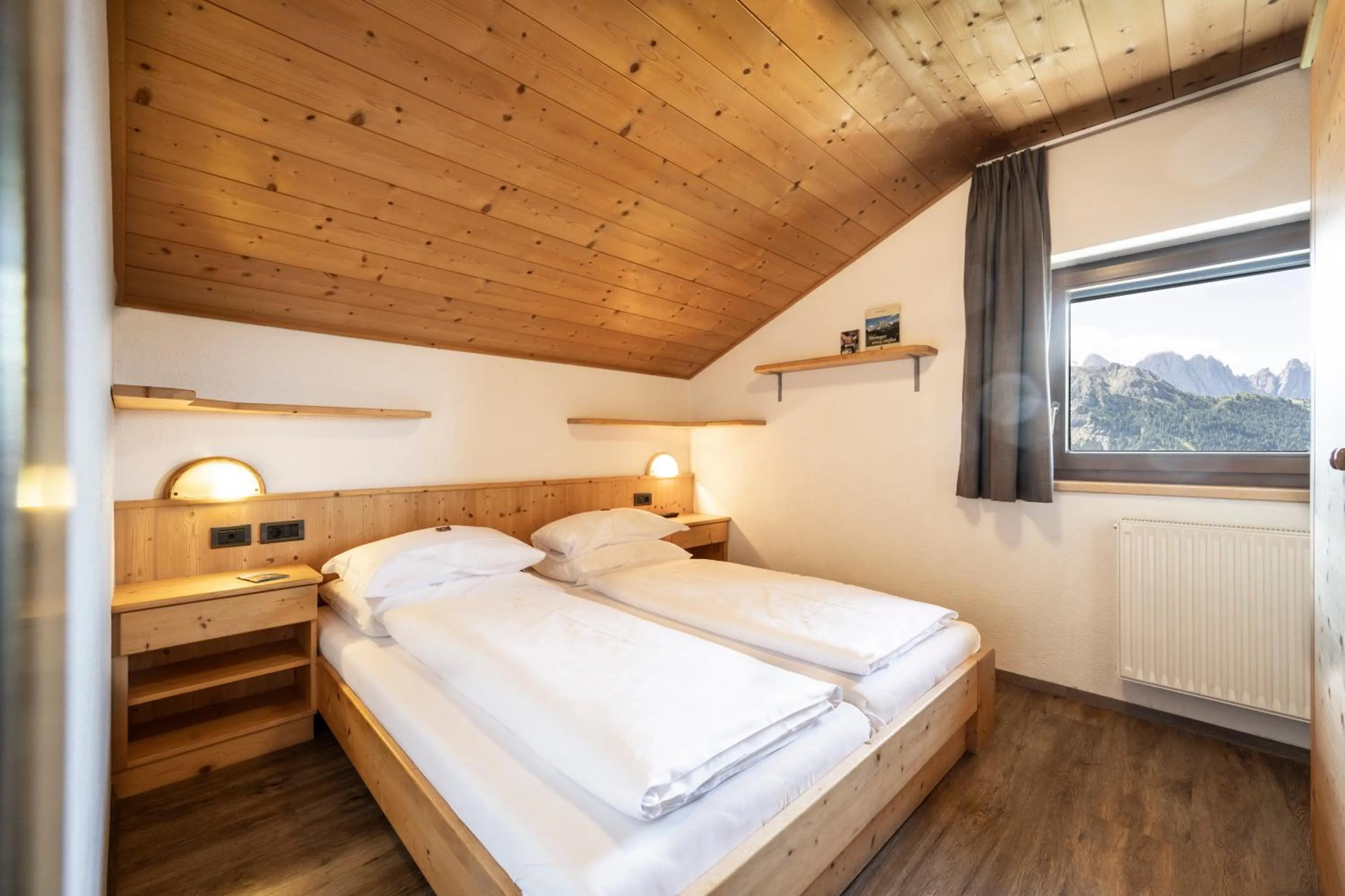 Bedroom, Bed in Berghotel Schlemmer