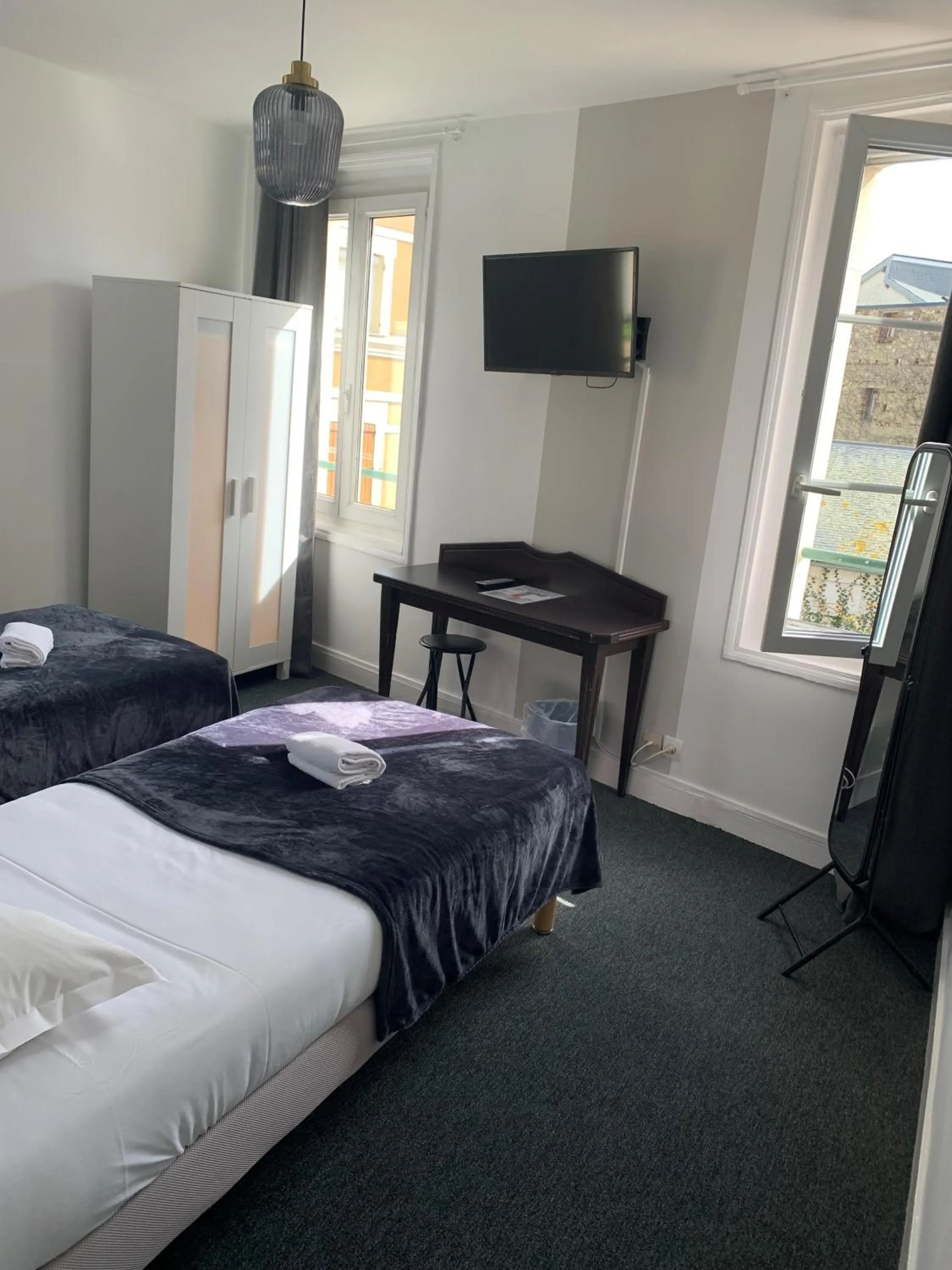 Bed in Hôtel L'Estran