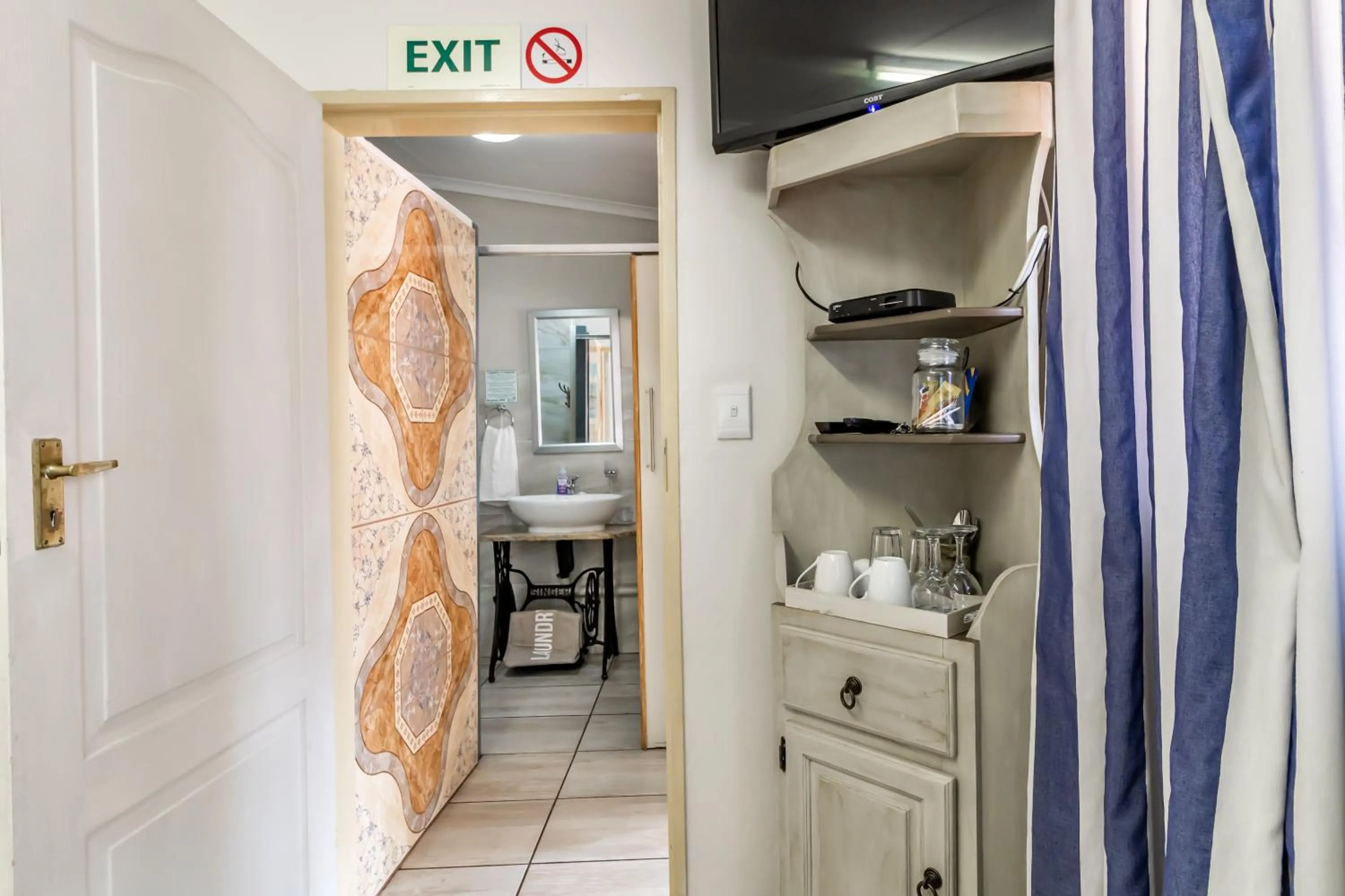 Kitchen or kitchenette in Berghaan Pretoria