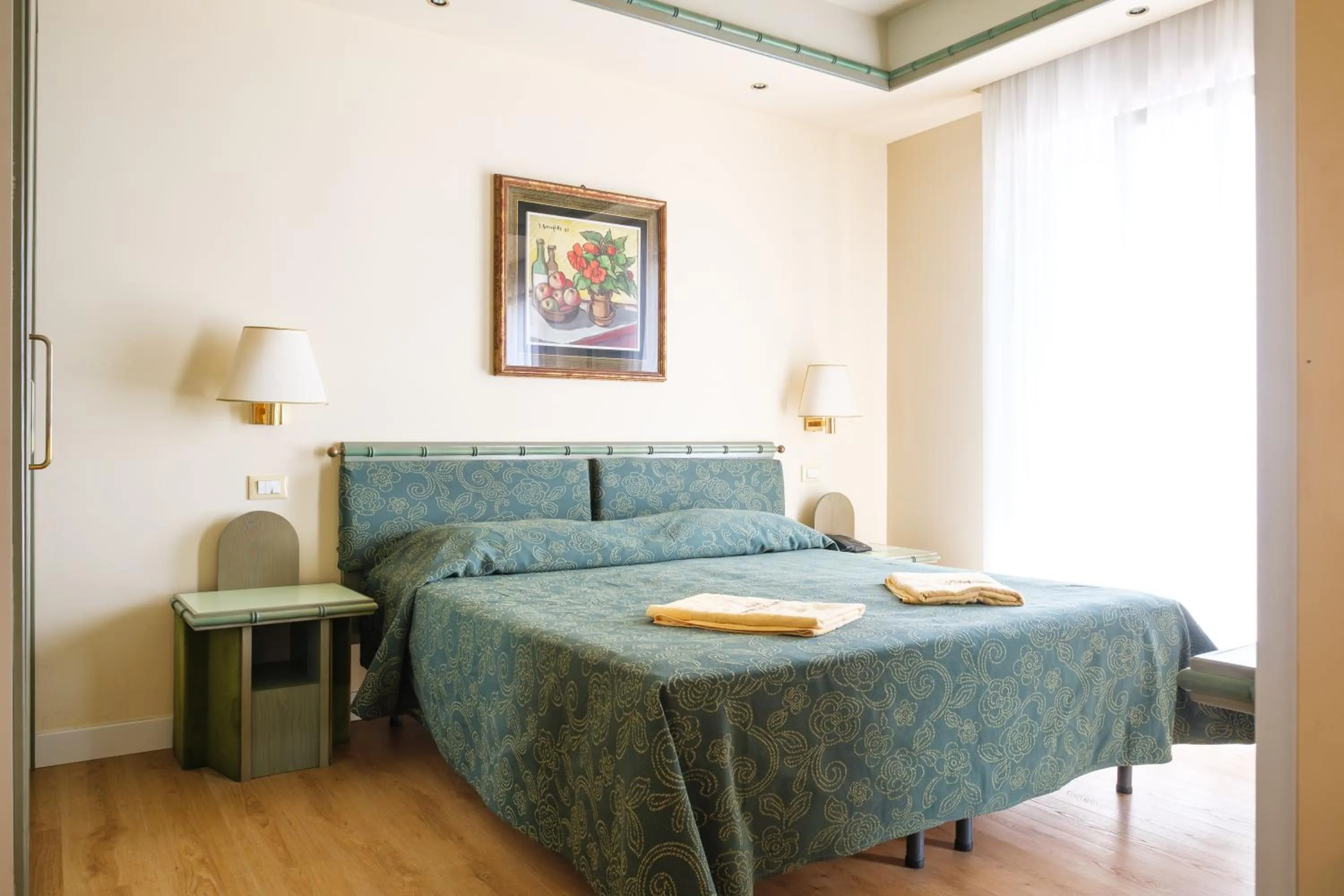 Bed in Hotel Montecarlo