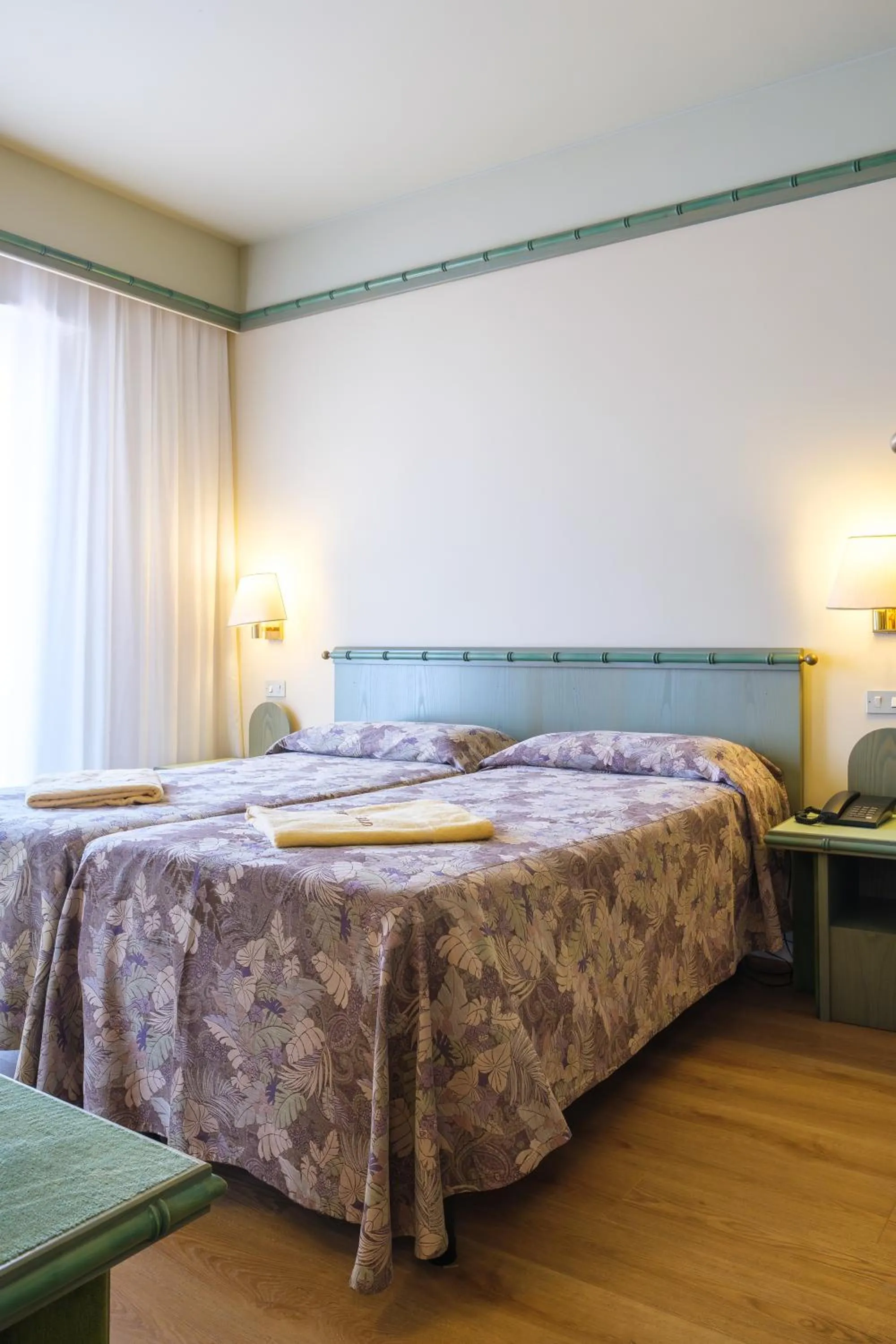 Bed in Hotel Montecarlo