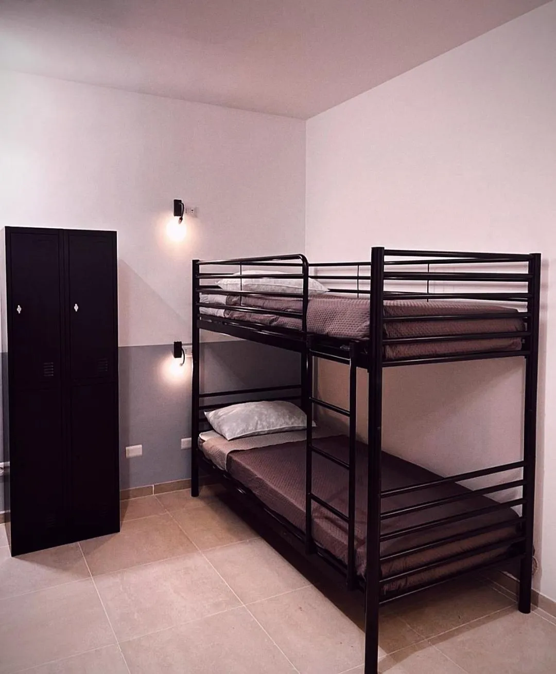 Bed in Melting Pot Rome