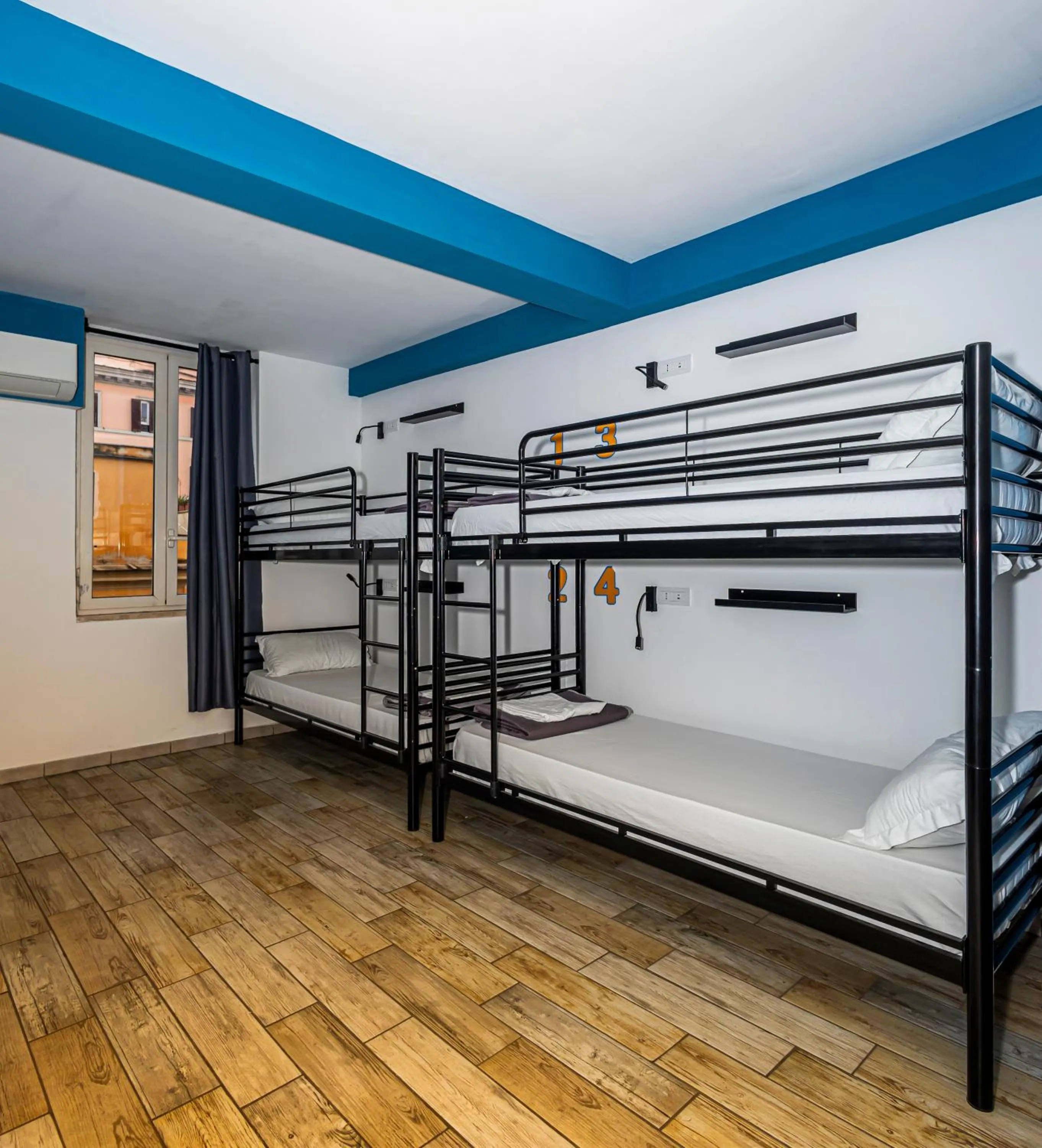 Bed in Melting Pot Rome