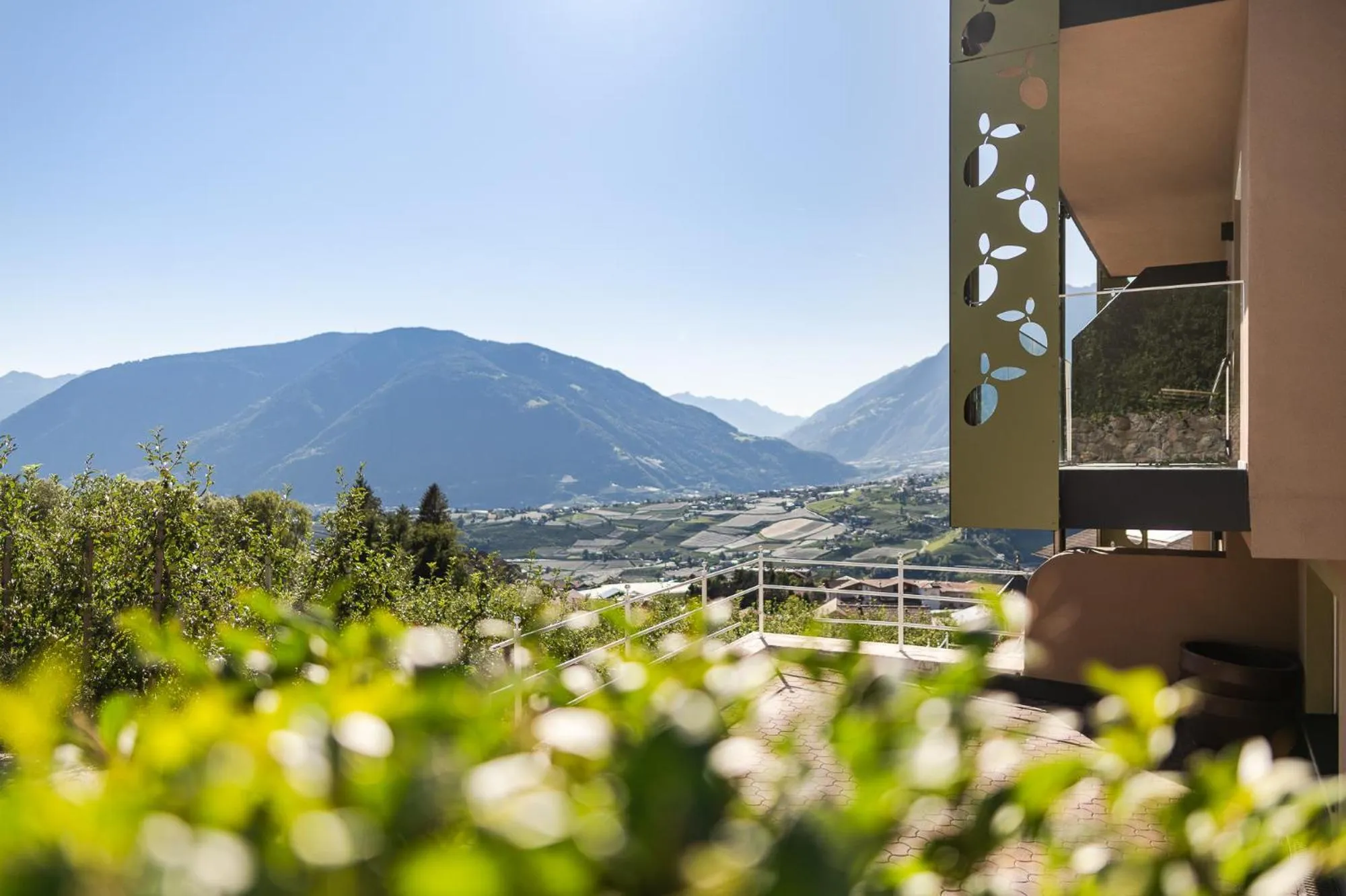 Property building in Oliven- & Genusshotel Hirzer