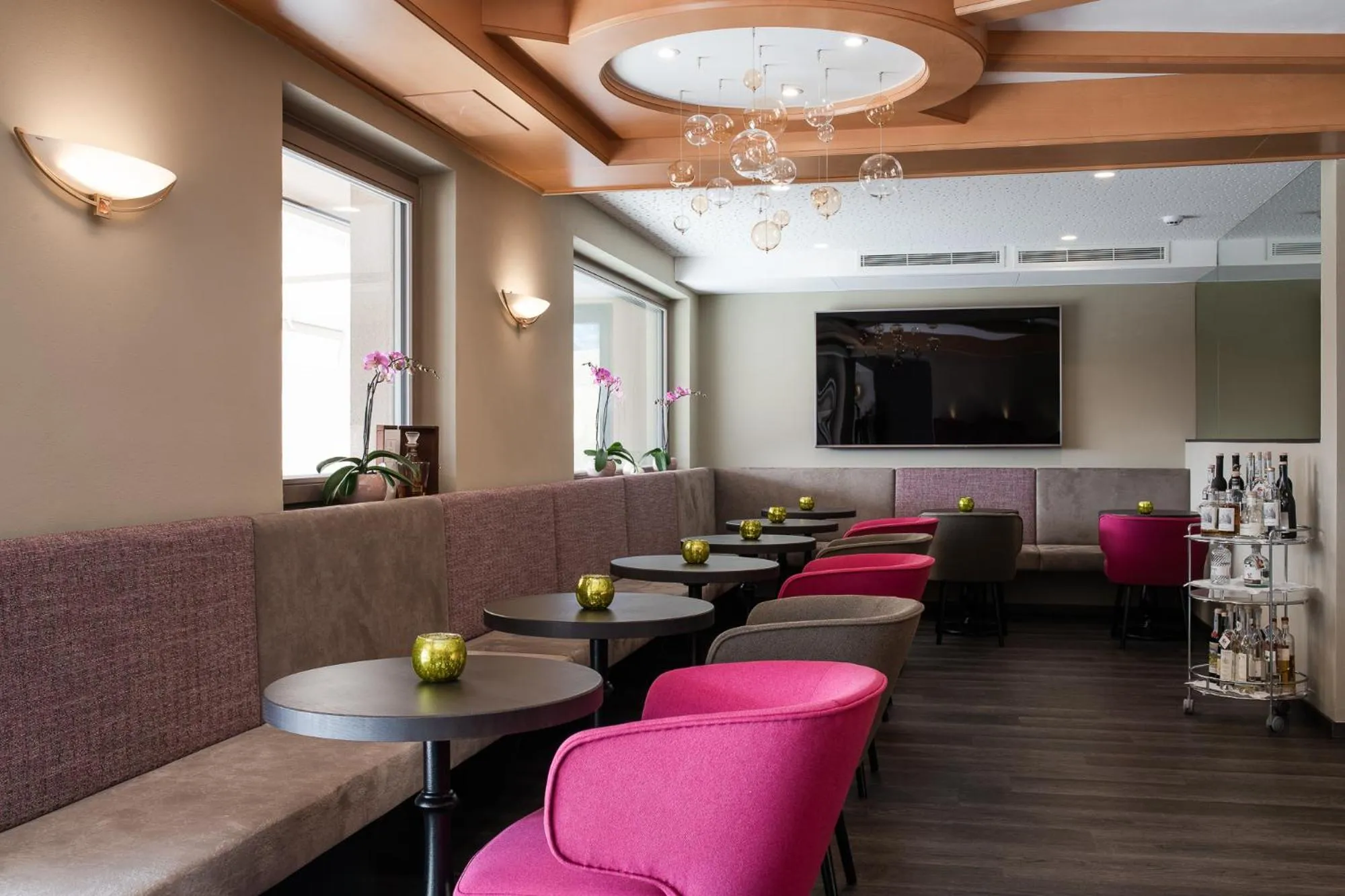 Restaurant/places to eat in Oliven- & Genusshotel Hirzer