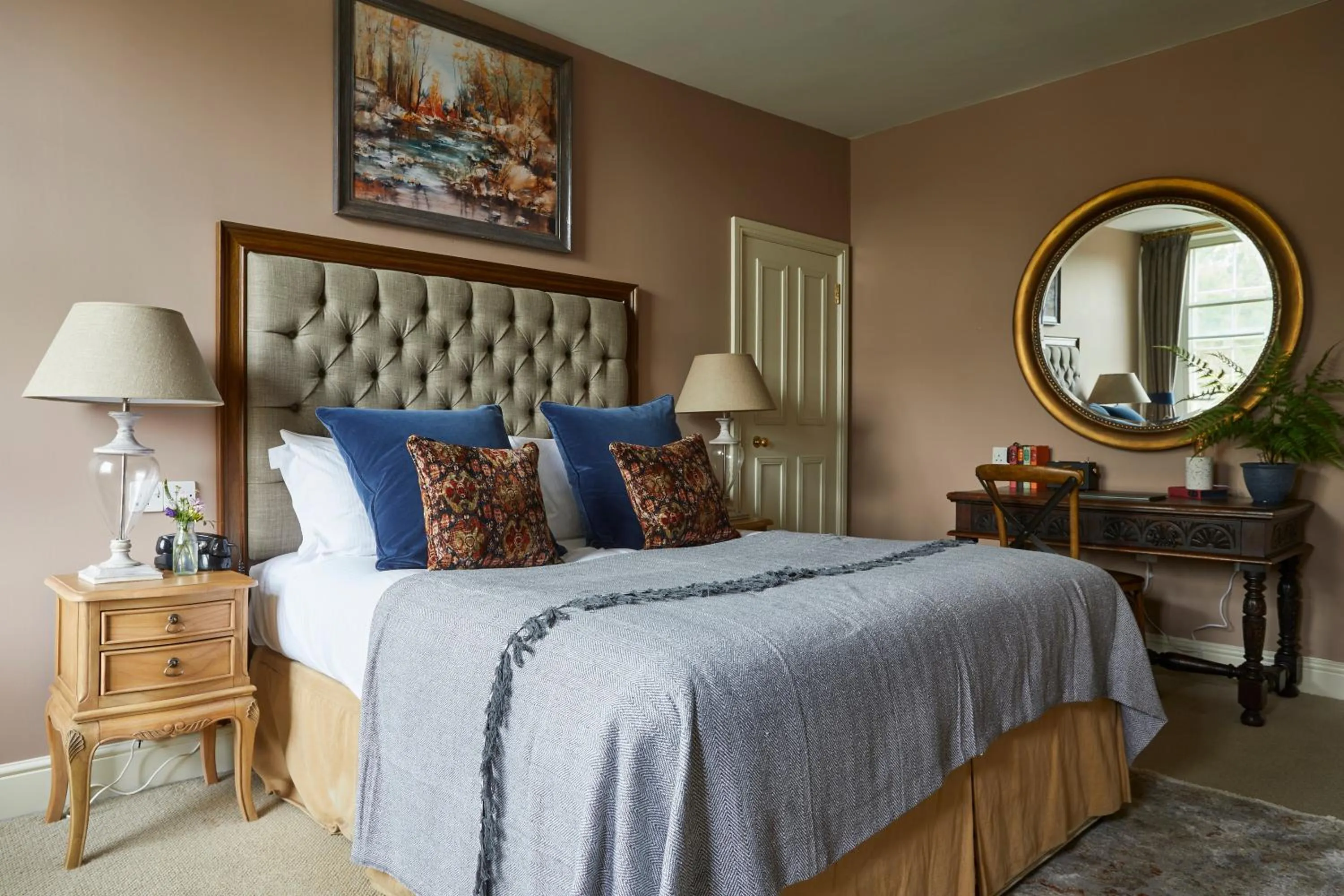 Bedroom, Bed in The Methuen Arms