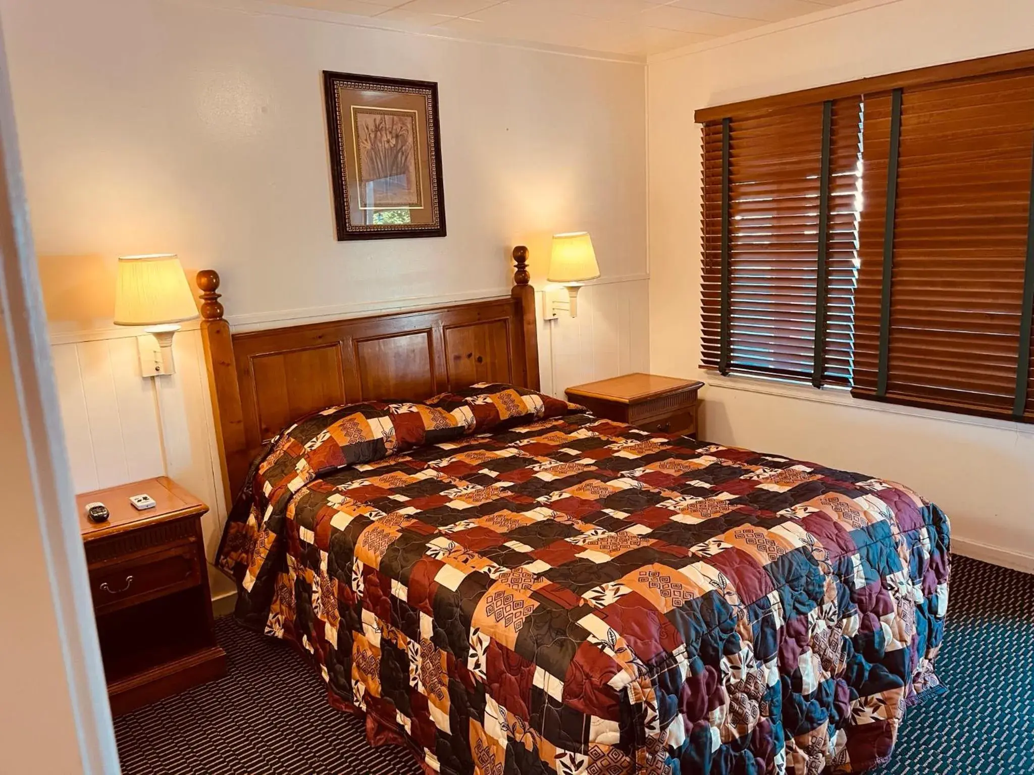 Family Room in Jumping Frog Motel Family Room in Jumping Frog Motel