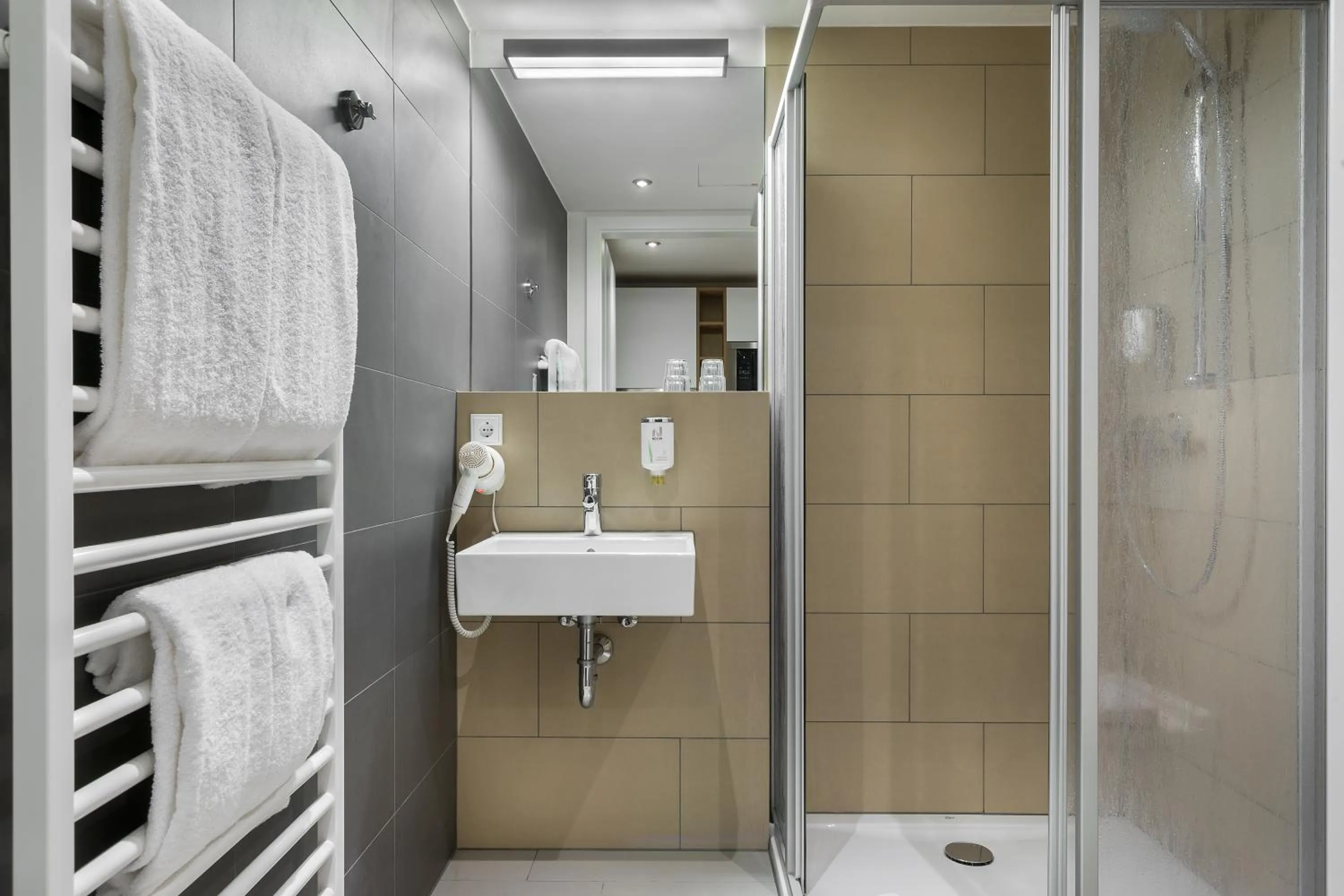 Bathroom in Signature East Hotel Apartment