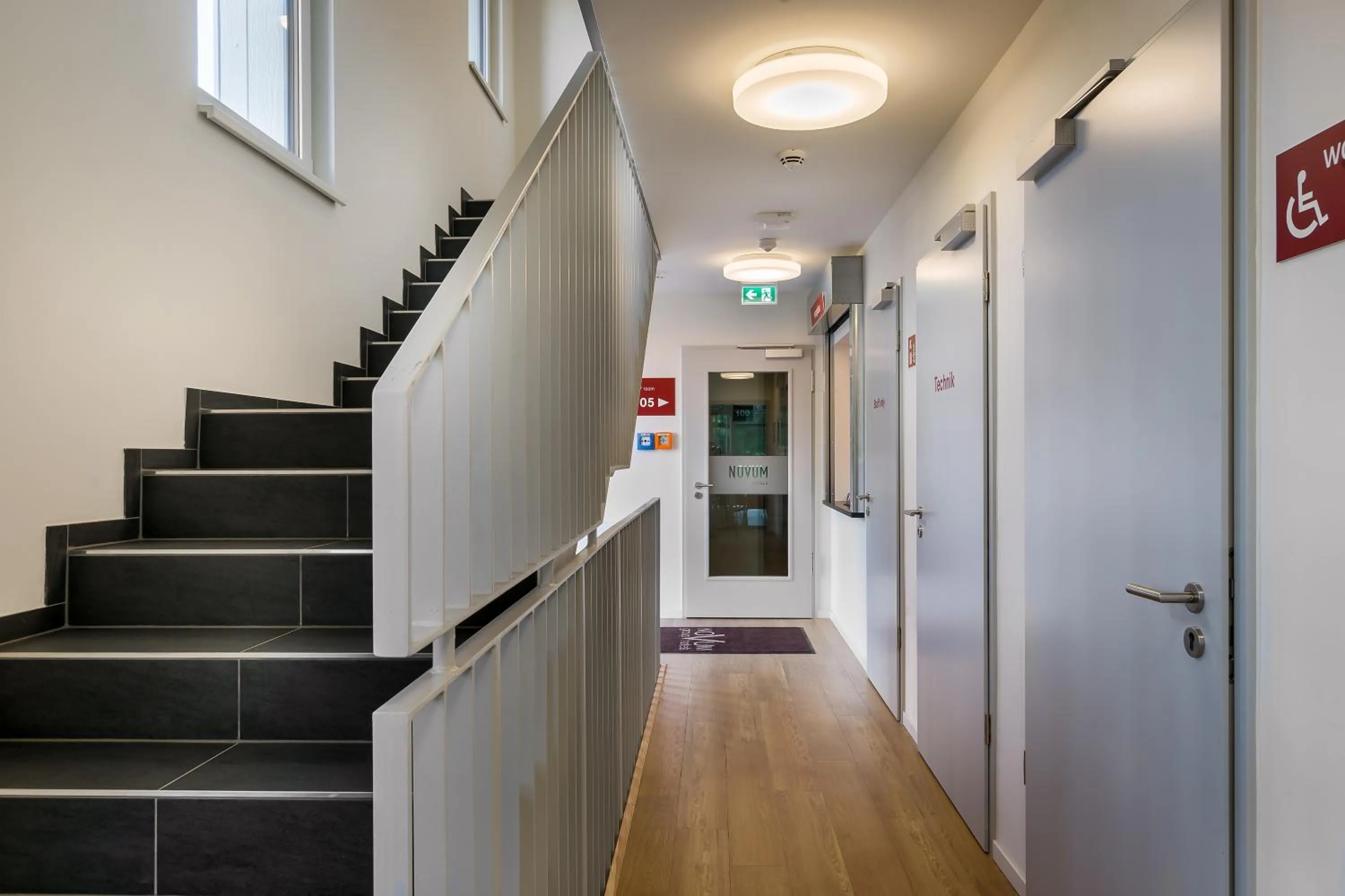 Lobby or reception in Signature East Hotel Apartment