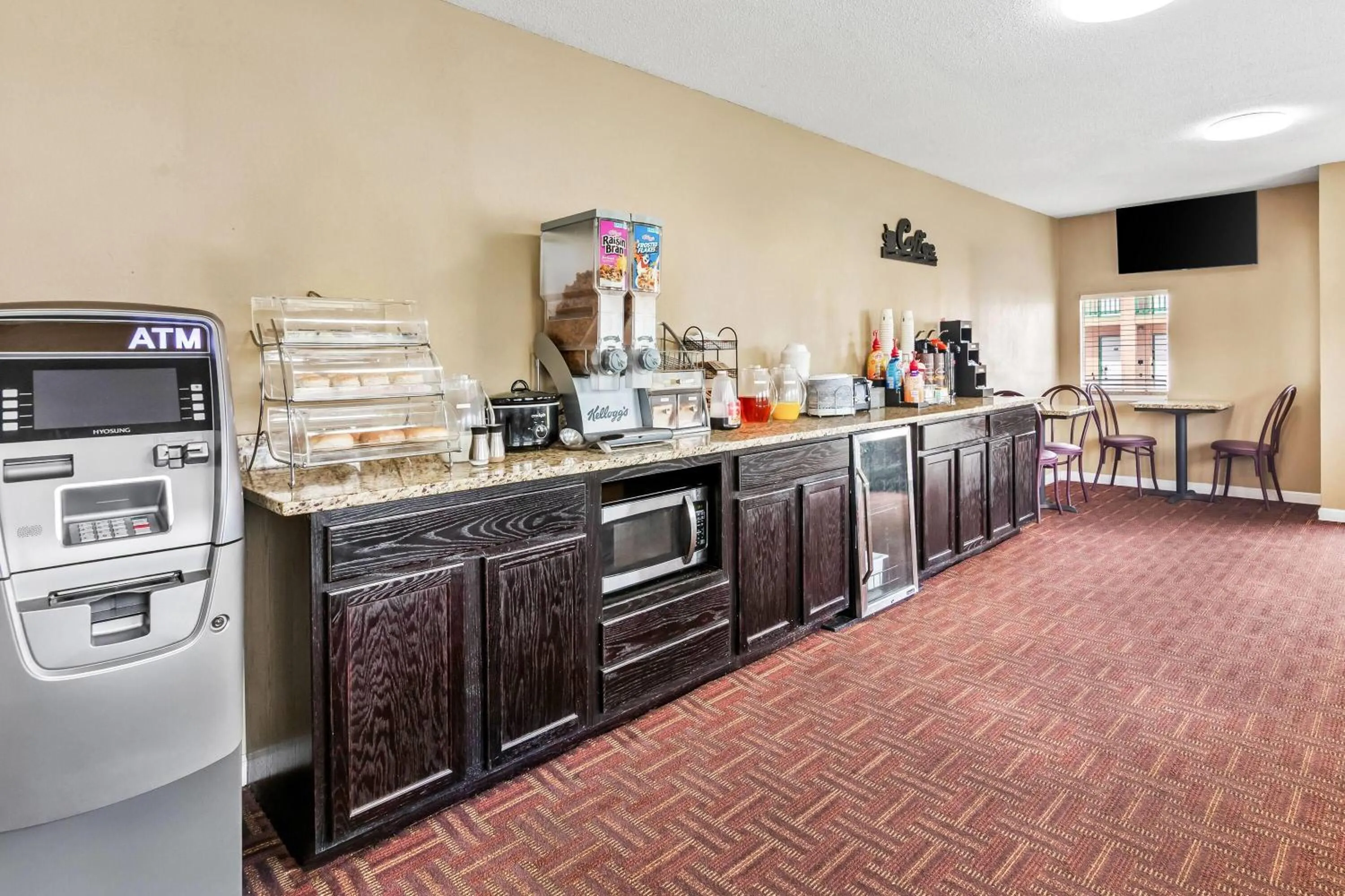 Property building in Super 8 by Wyndham Columbia/Ft. Jackson SC