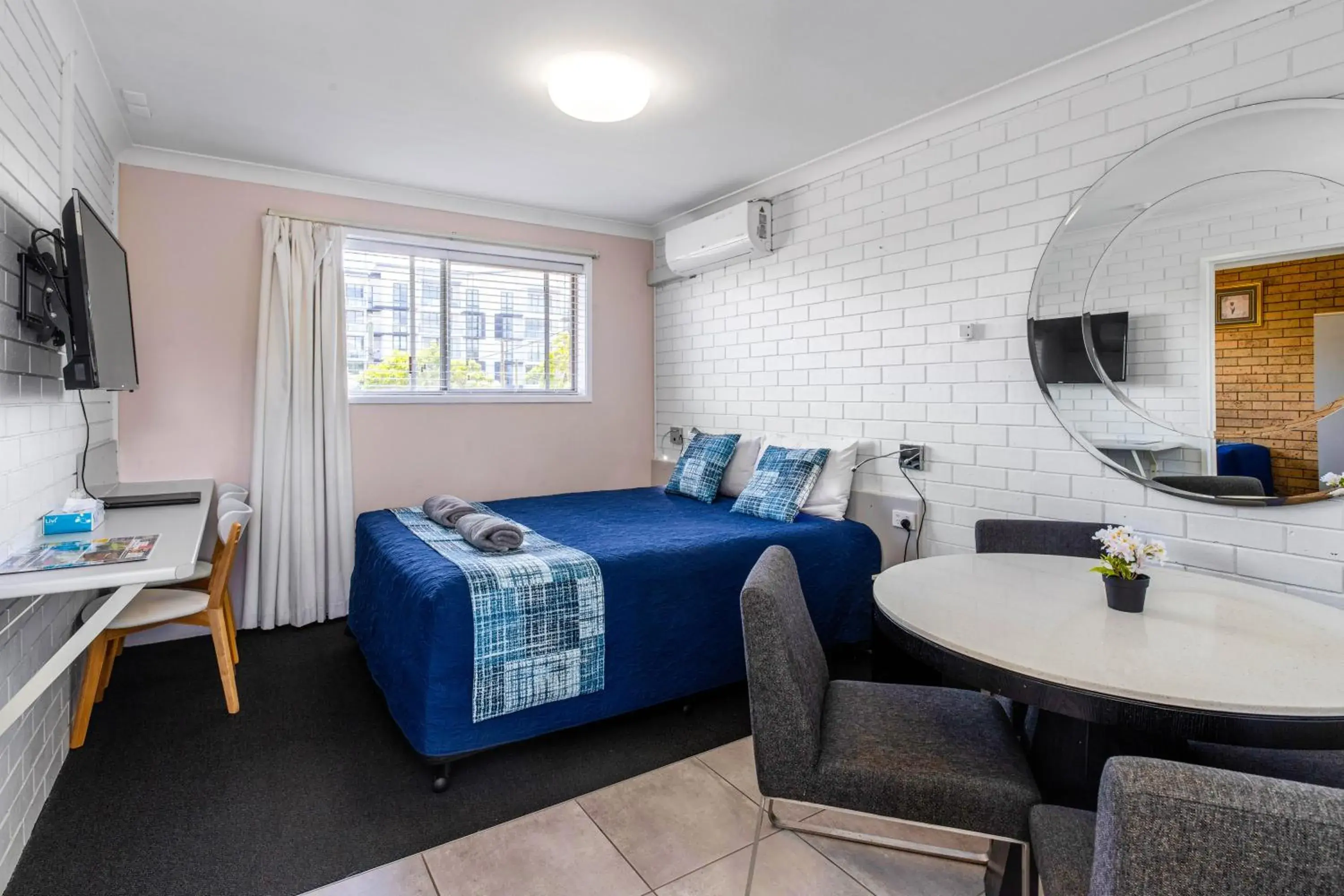 Standard Family Room in Leichhardt Motor Inn Standard Family Room in Leichhardt Motor Inn