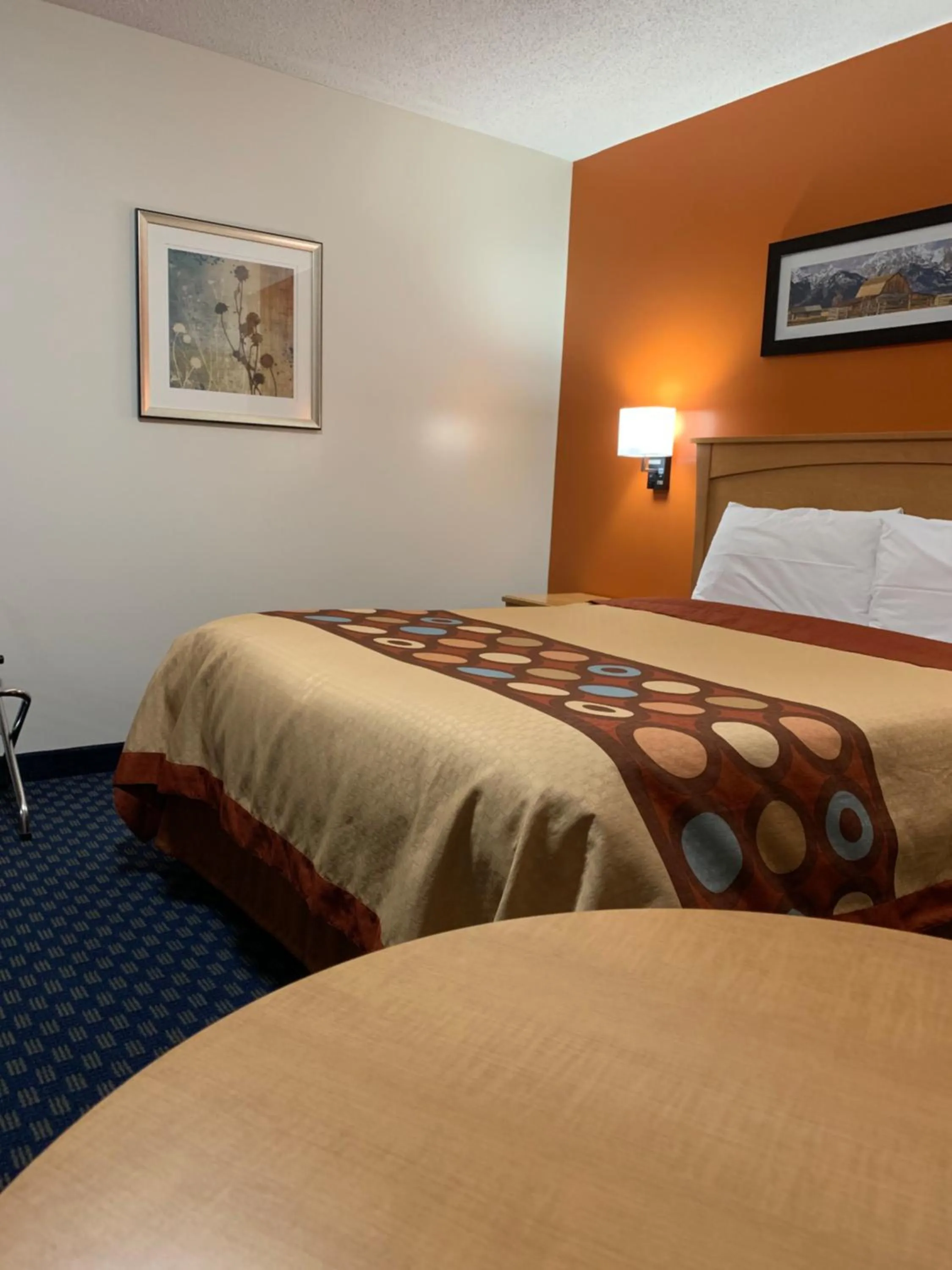 Photo of the whole room, Bed in Westway Inn Motel