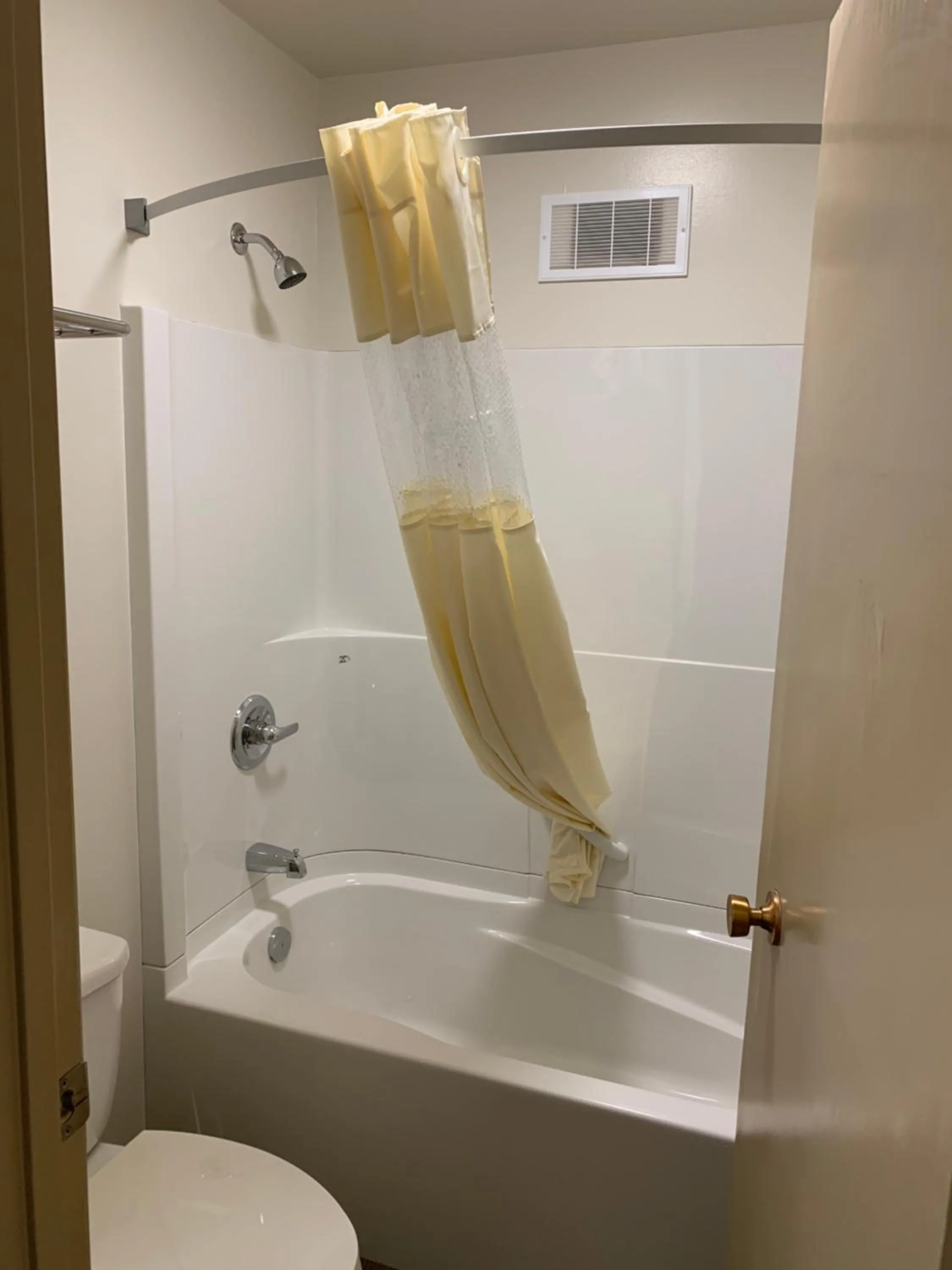 Shower in Westway Inn Motel