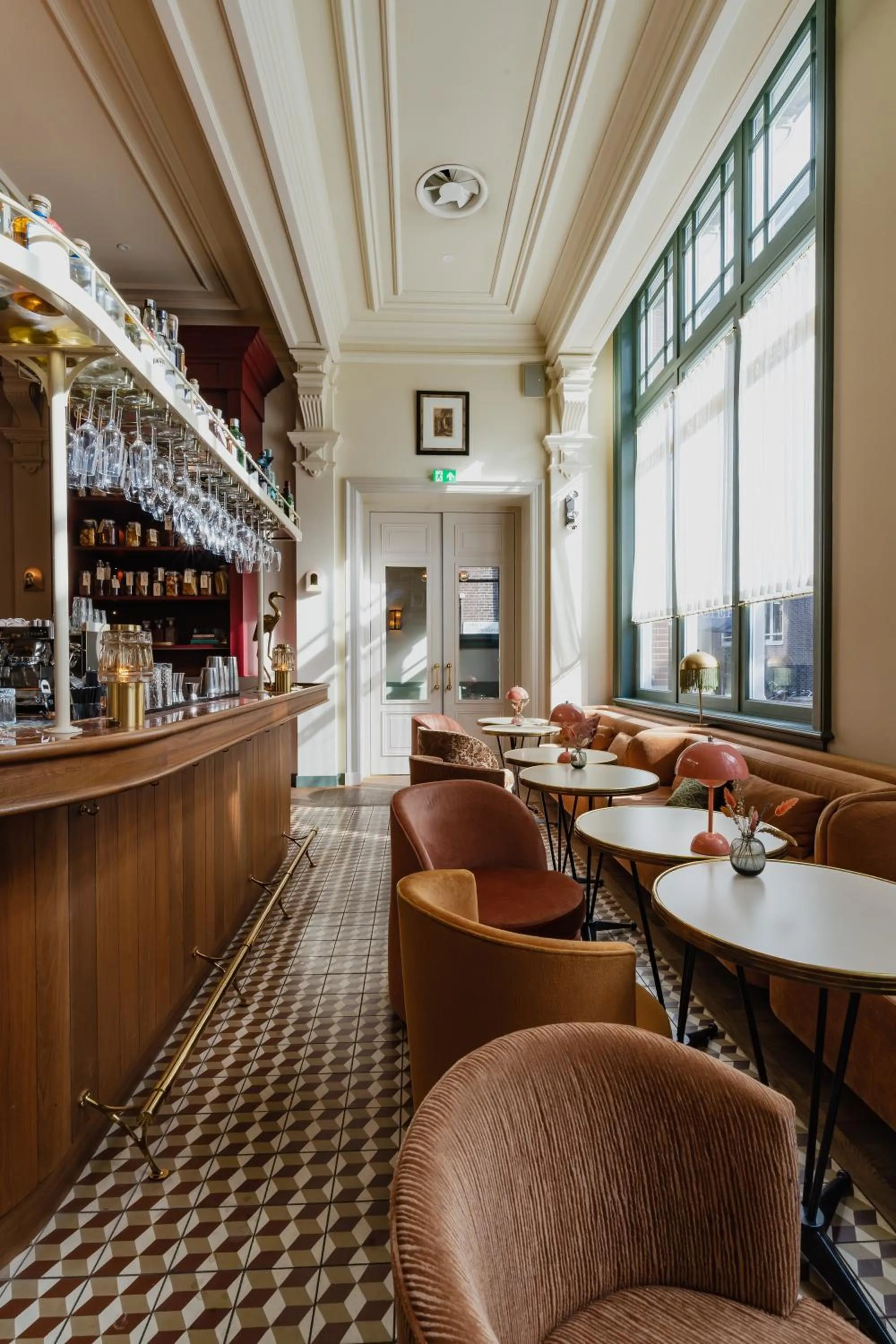 Lounge or bar in Hotel Mercier