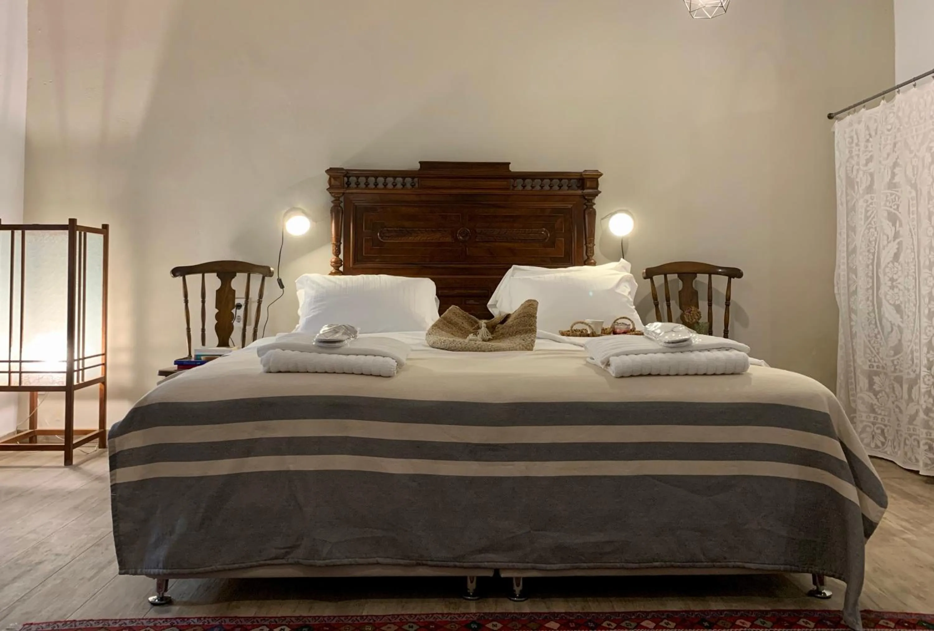 Bed in Villa Vager Mani Hotel
