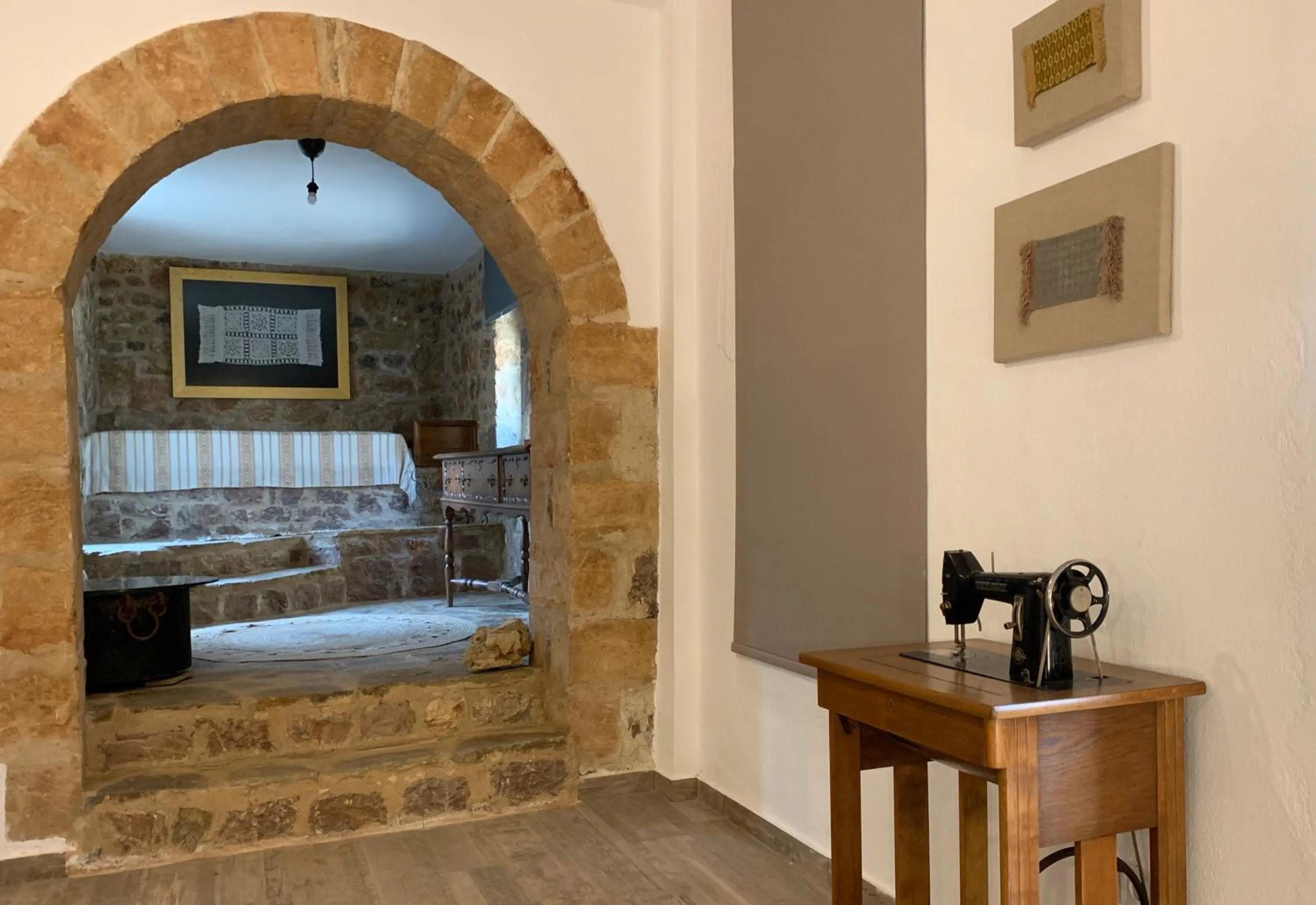 Bed in Villa Vager Mani Hotel