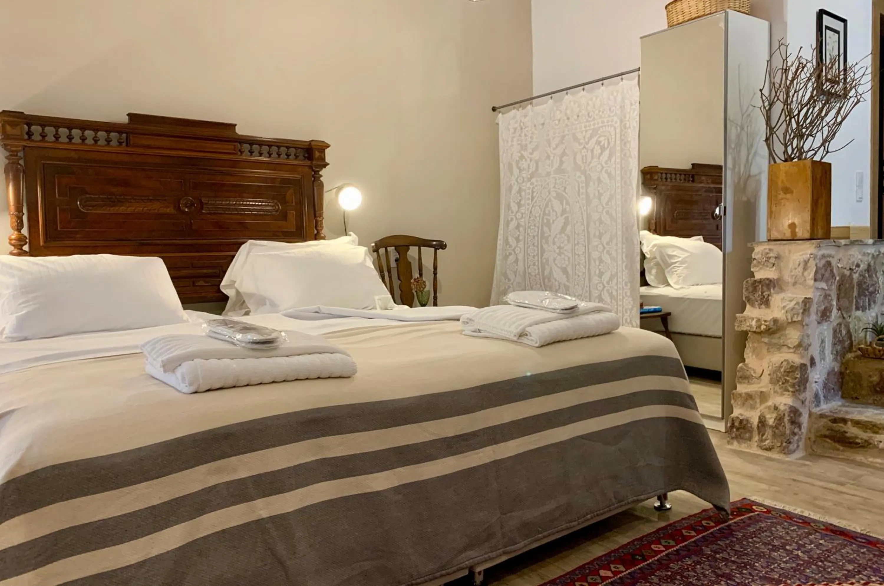 Bed in Villa Vager Mani Hotel
