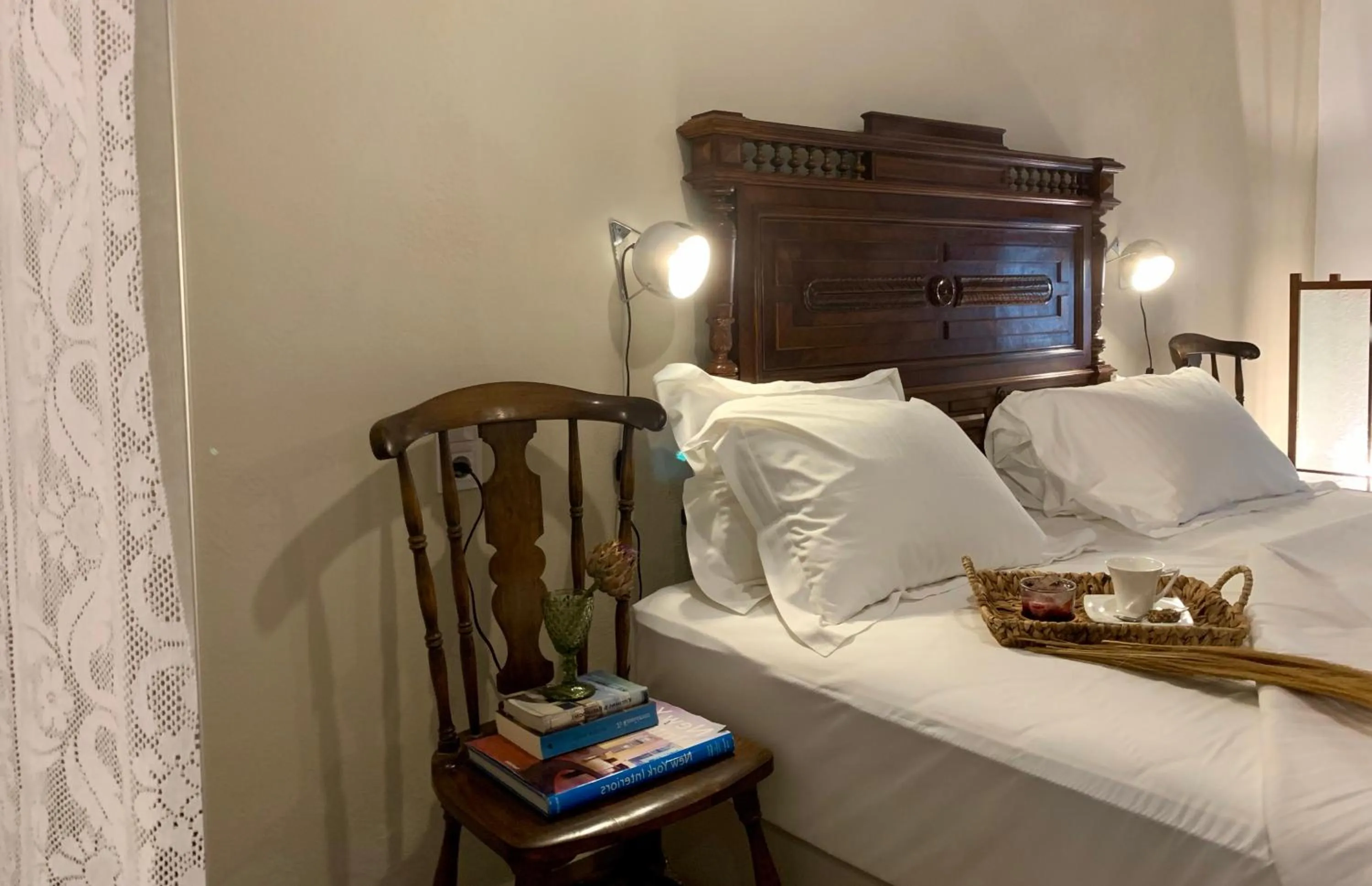 Bed in Villa Vager Mani Hotel