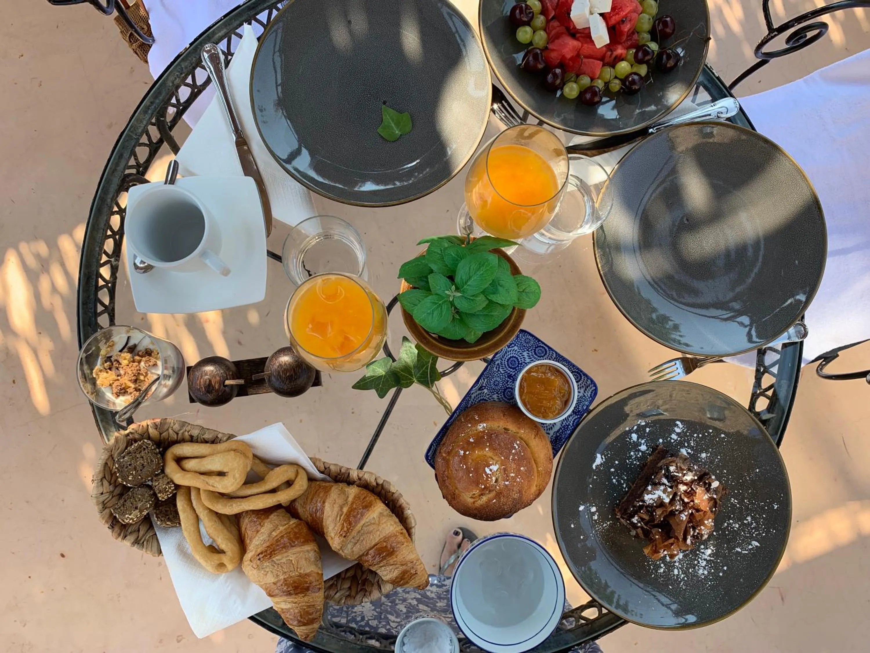 Breakfast in Villa Vager Mani Hotel