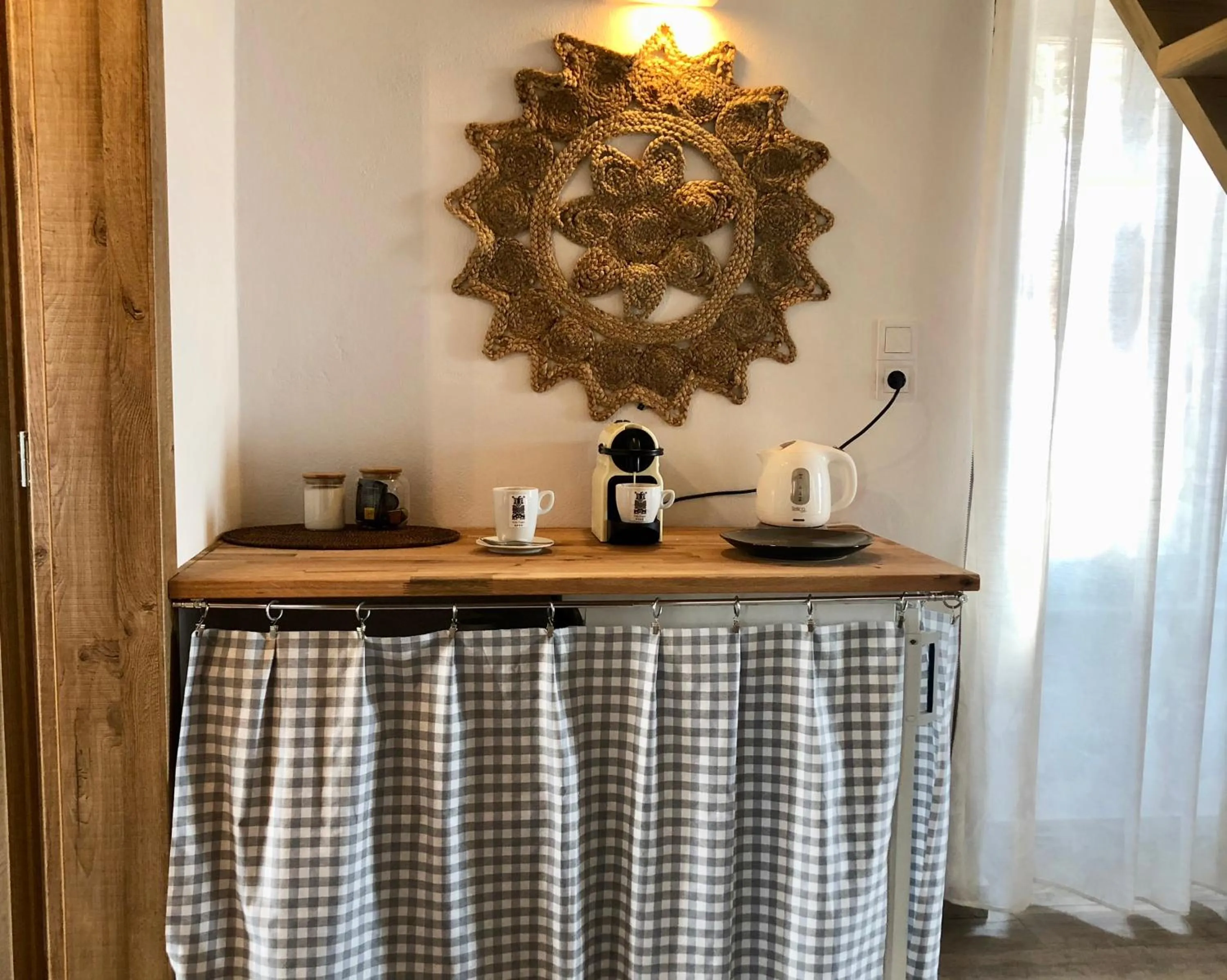Coffee/tea facilities in Villa Vager Mani Hotel