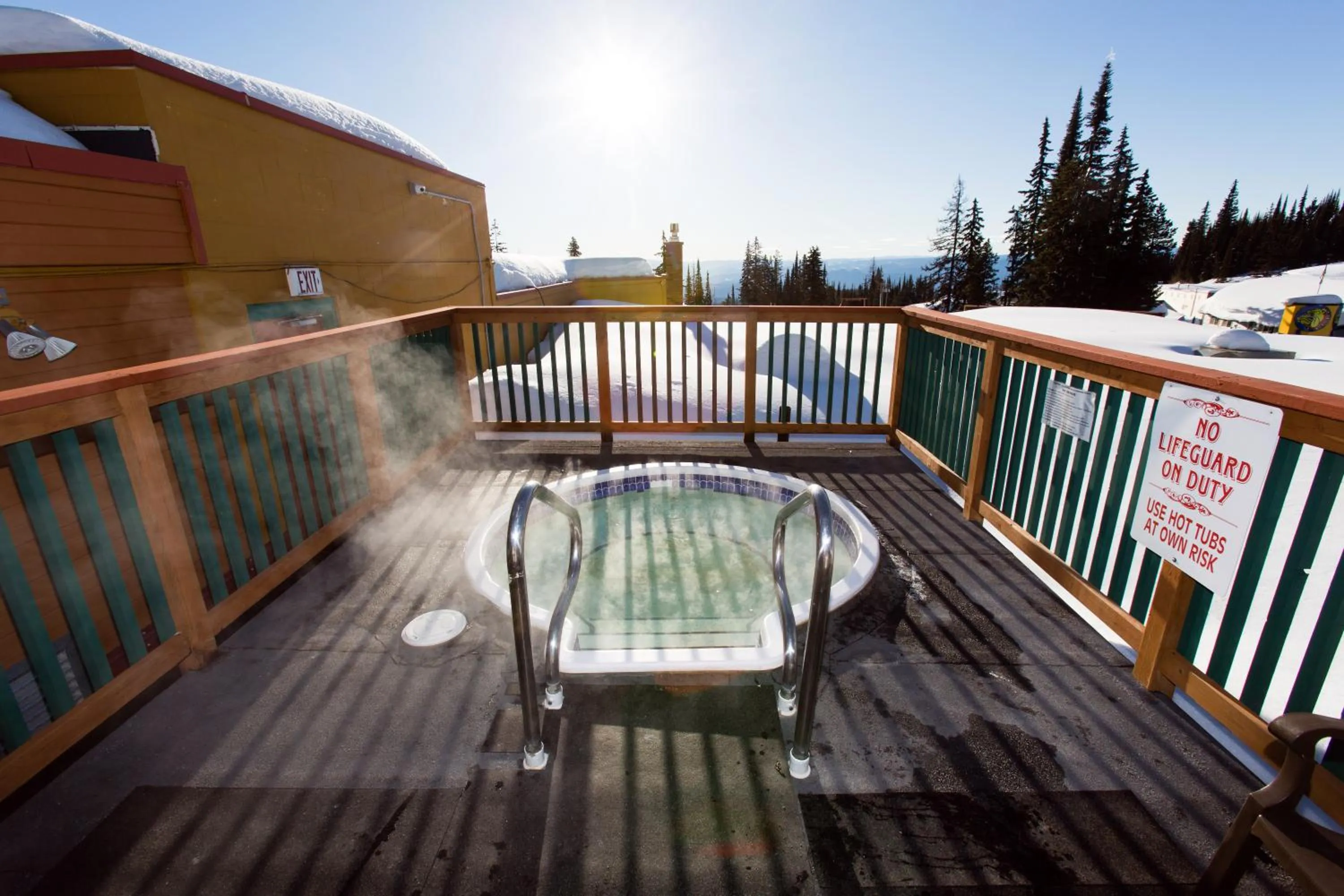 Hot Tub in The Vance Creek Hotel & Conference Centre